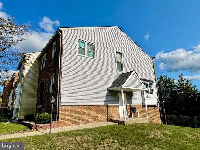 CALVERTON TOWNES - Residential