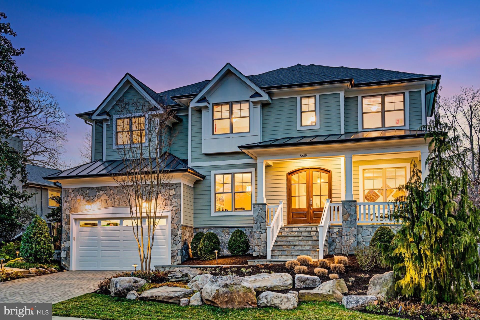 CRESCENT HILLS - Residential