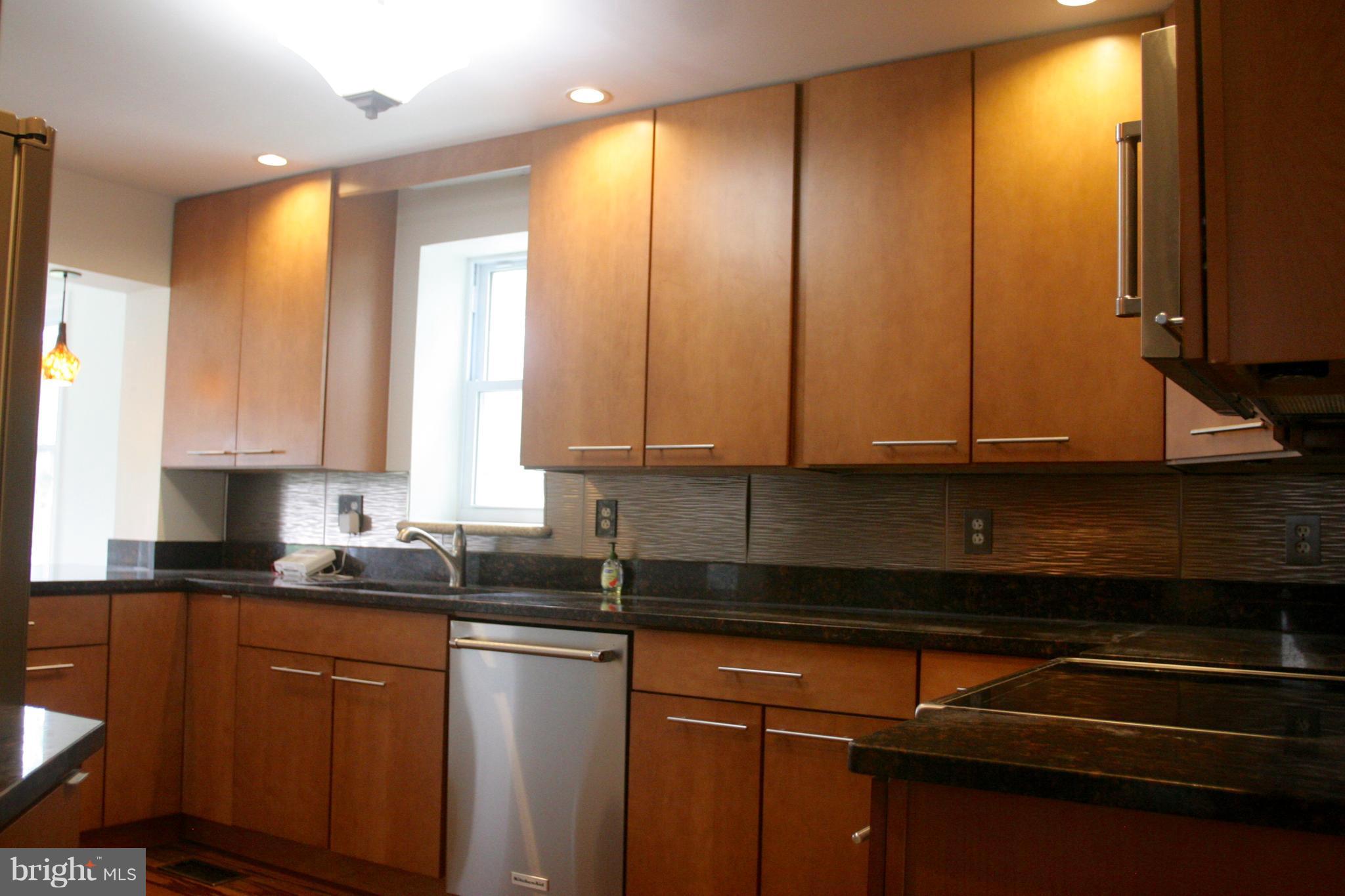 ARUNDEL ACRES - Residential Lease