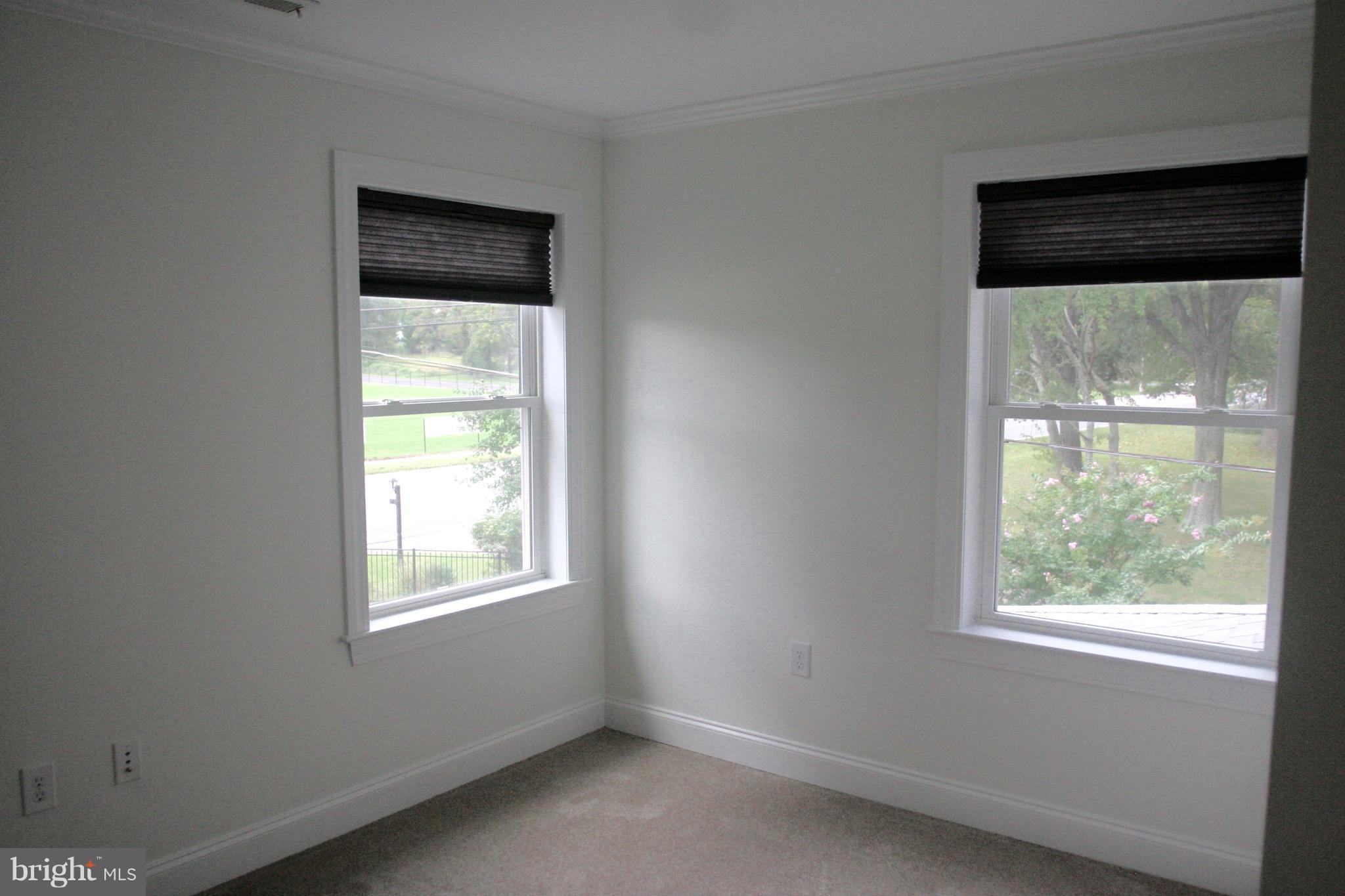 ARUNDEL ACRES - Residential Lease