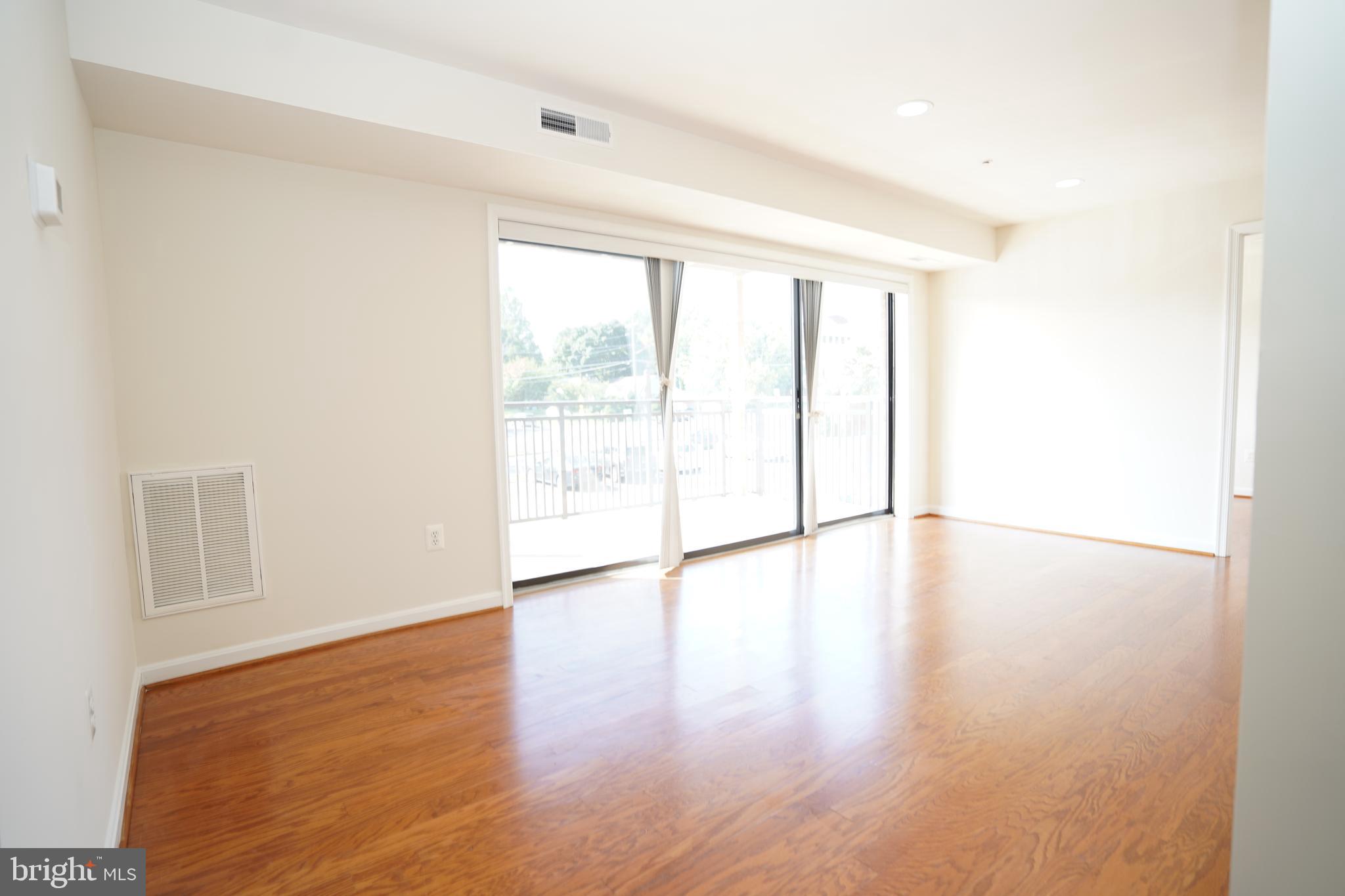 TIMBERLANE VILLAGE GARDEN CONDOMINIUMS - Residential