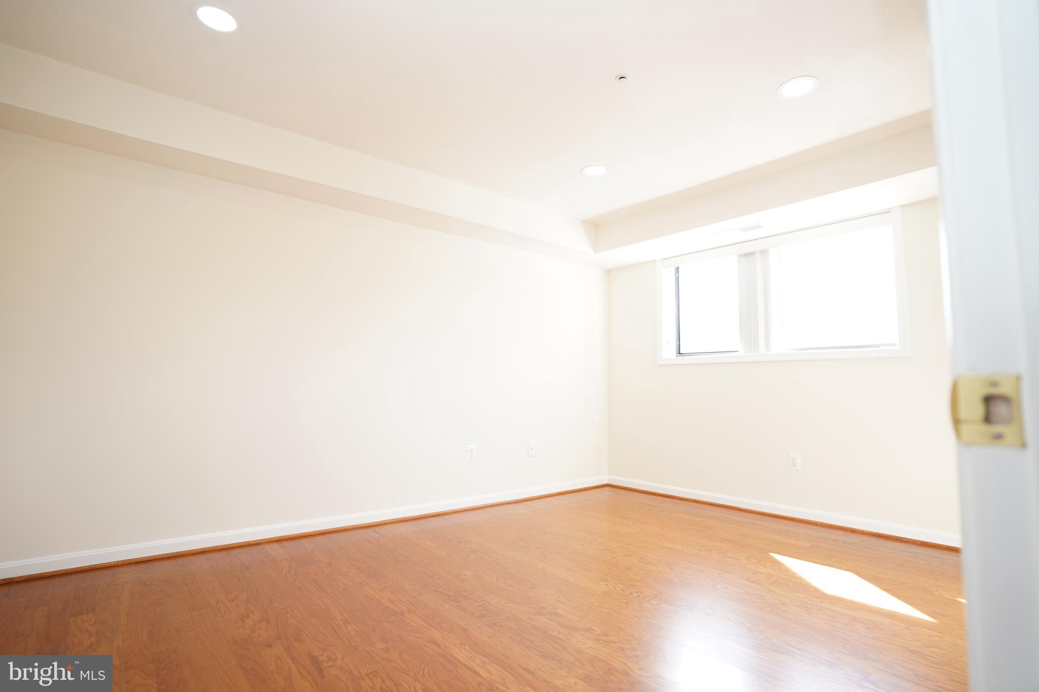 TIMBERLANE VILLAGE GARDEN CONDOMINIUMS - Residential