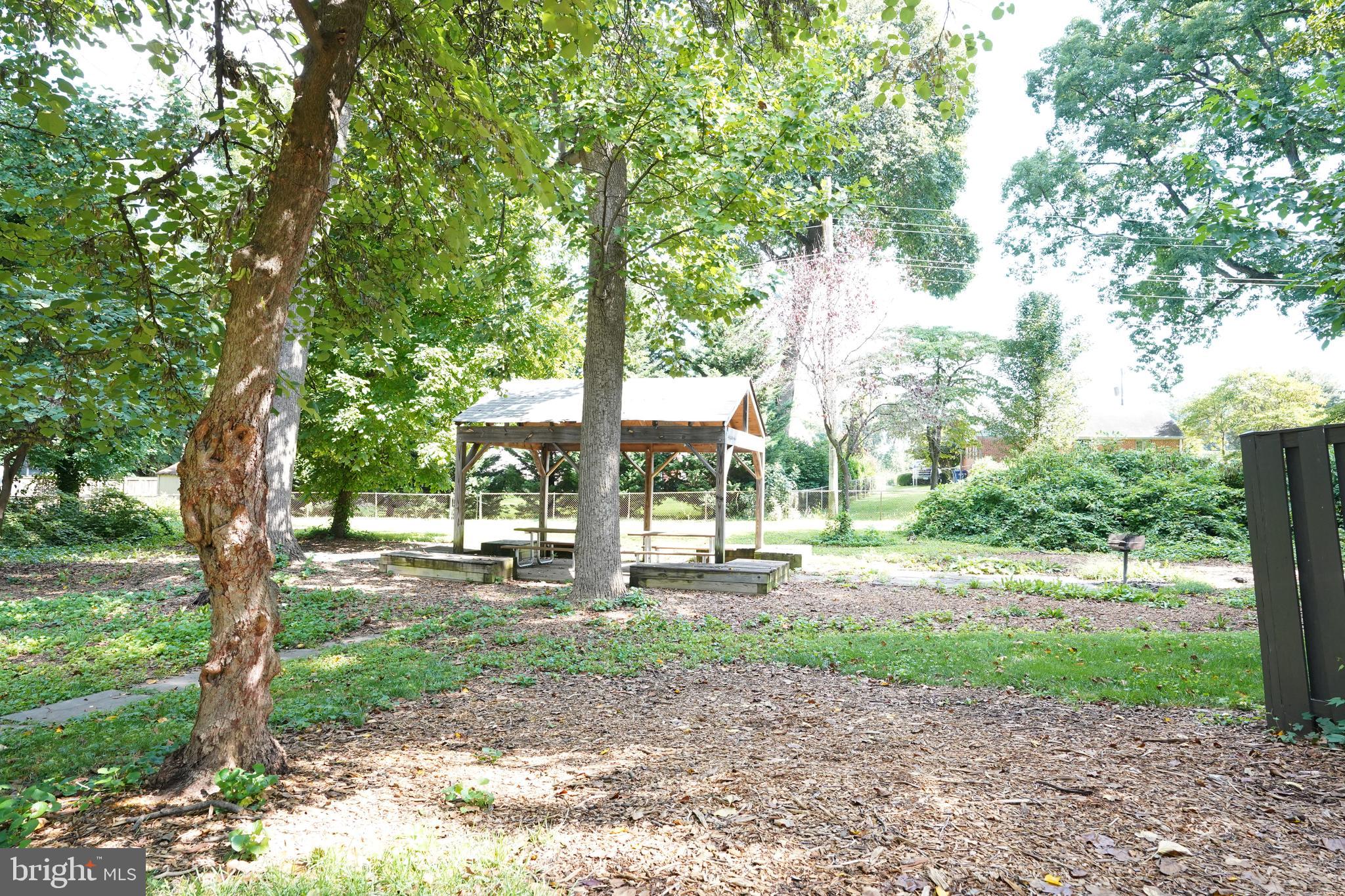 TIMBERLANE VILLAGE GARDEN CONDOMINIUMS - Residential