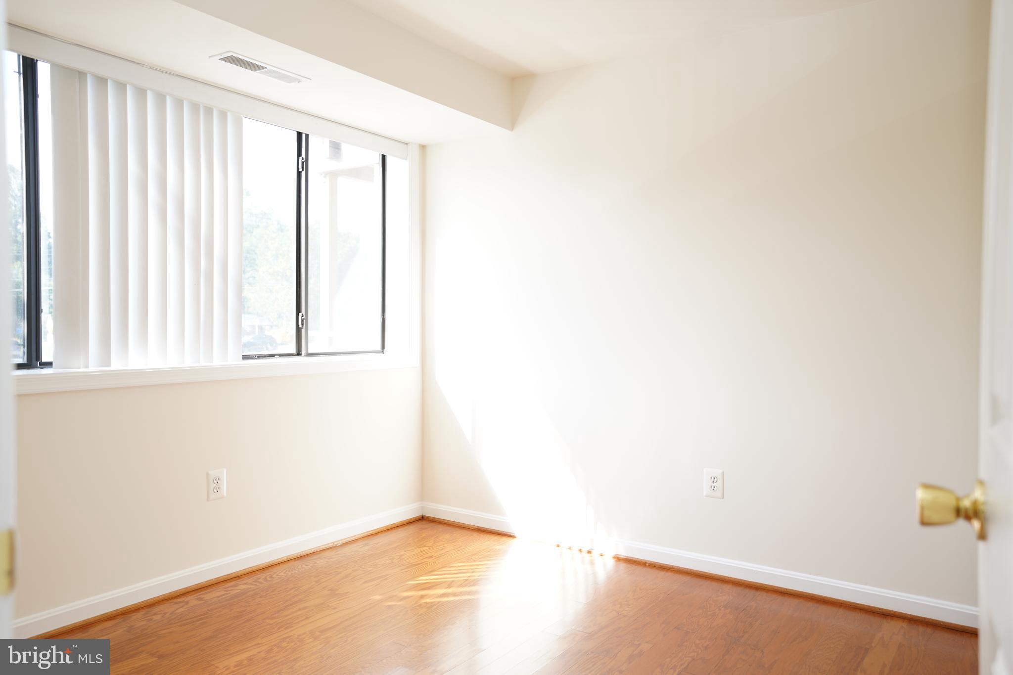 TIMBERLANE VILLAGE GARDEN CONDOMINIUMS - Residential