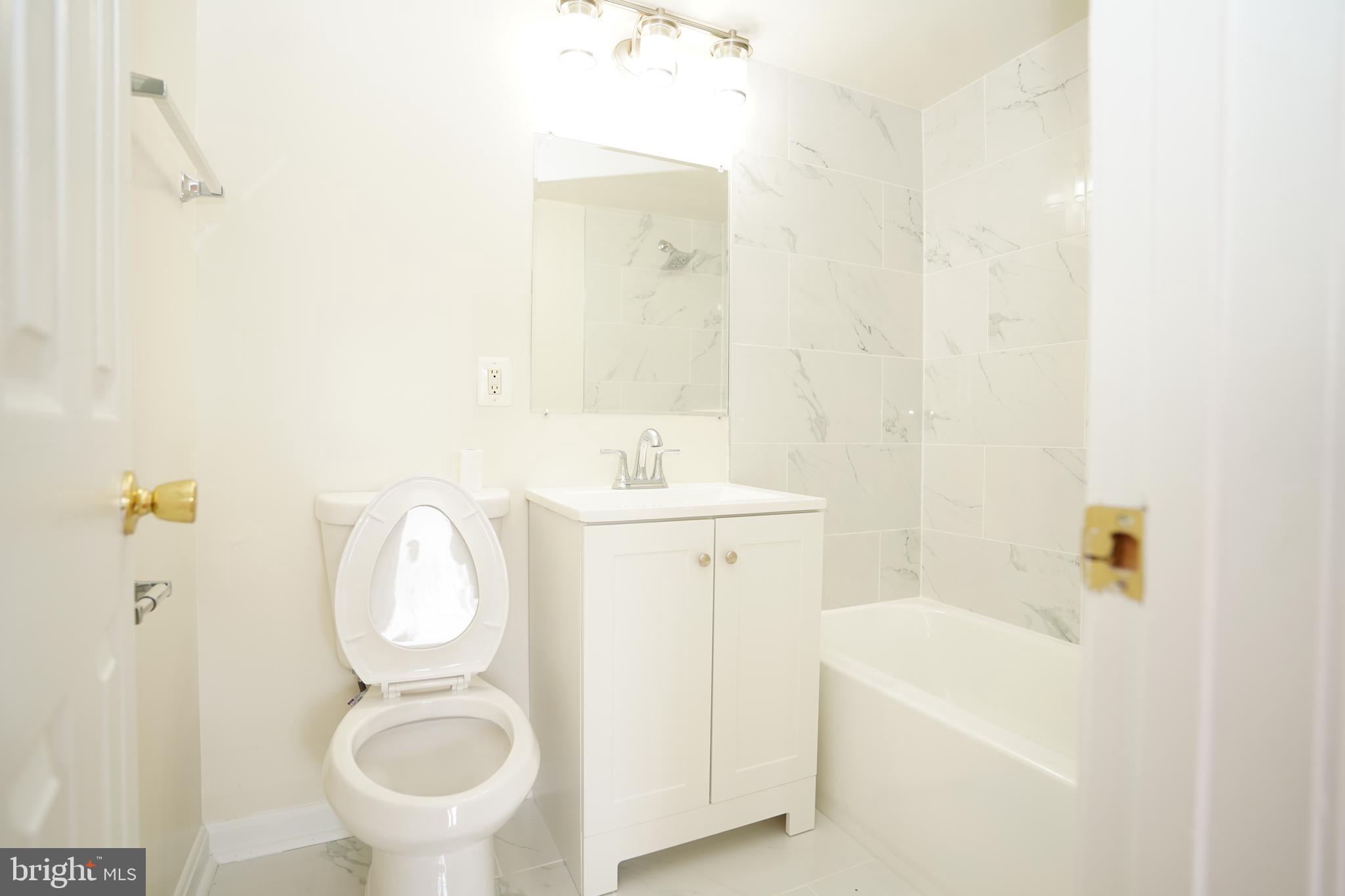 TIMBERLANE VILLAGE GARDEN CONDOMINIUMS - Residential