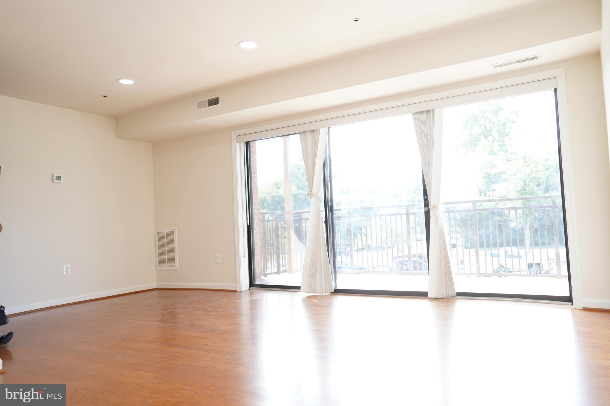 TIMBERLANE VILLAGE GARDEN CONDOMINIUMS - Residential