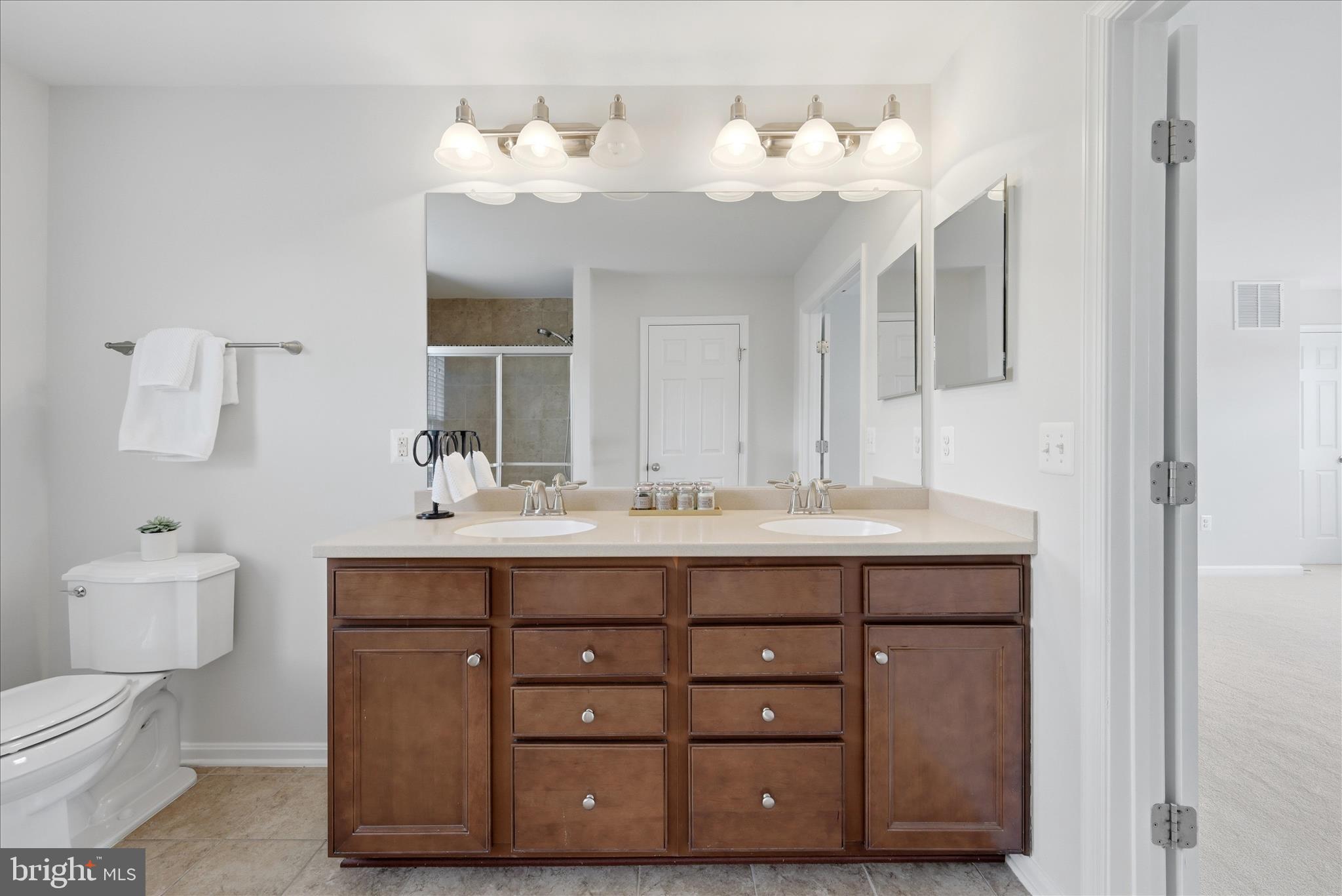 MOUNTAIN VALLEY - Residential