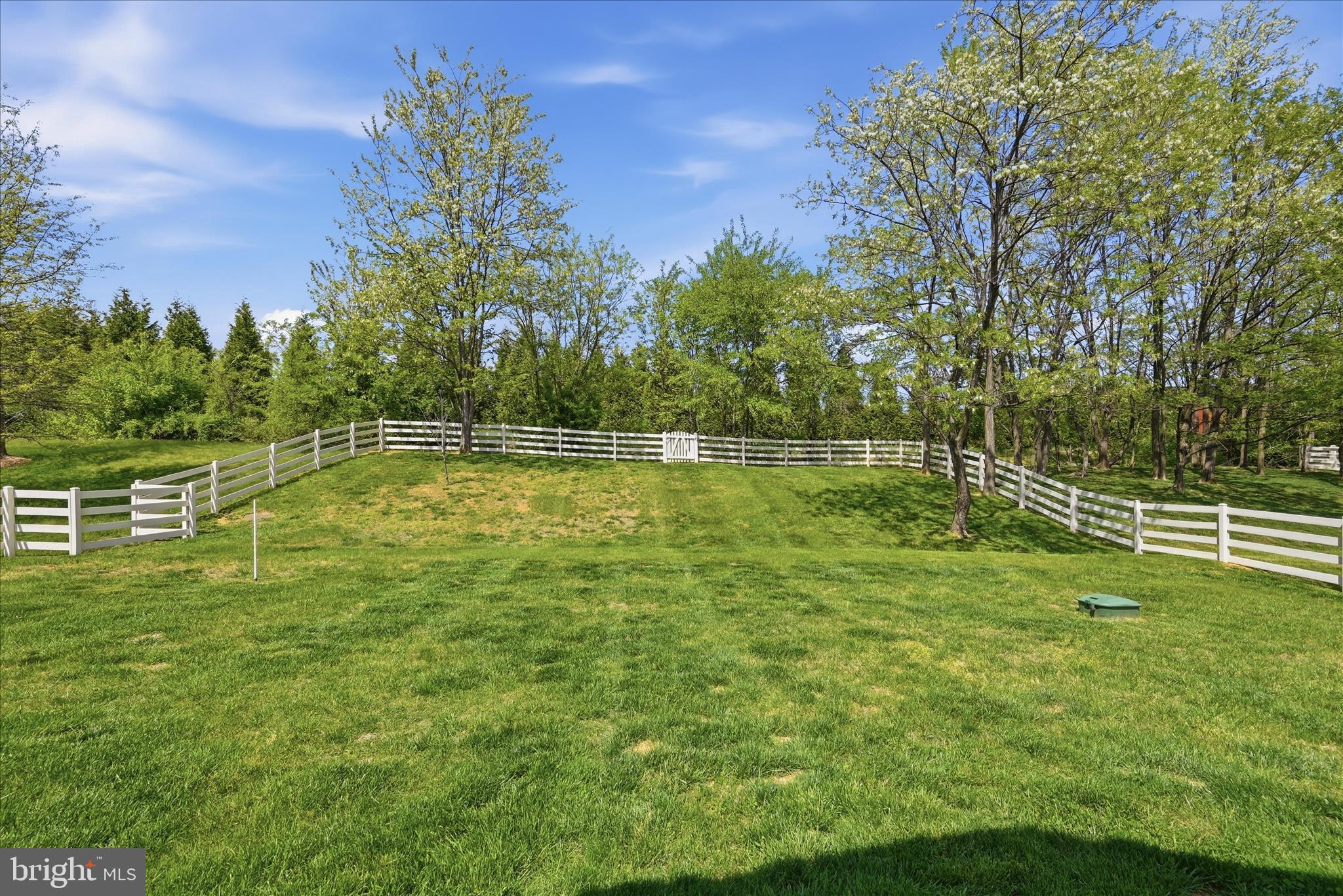 MOUNTAIN VALLEY - Residential