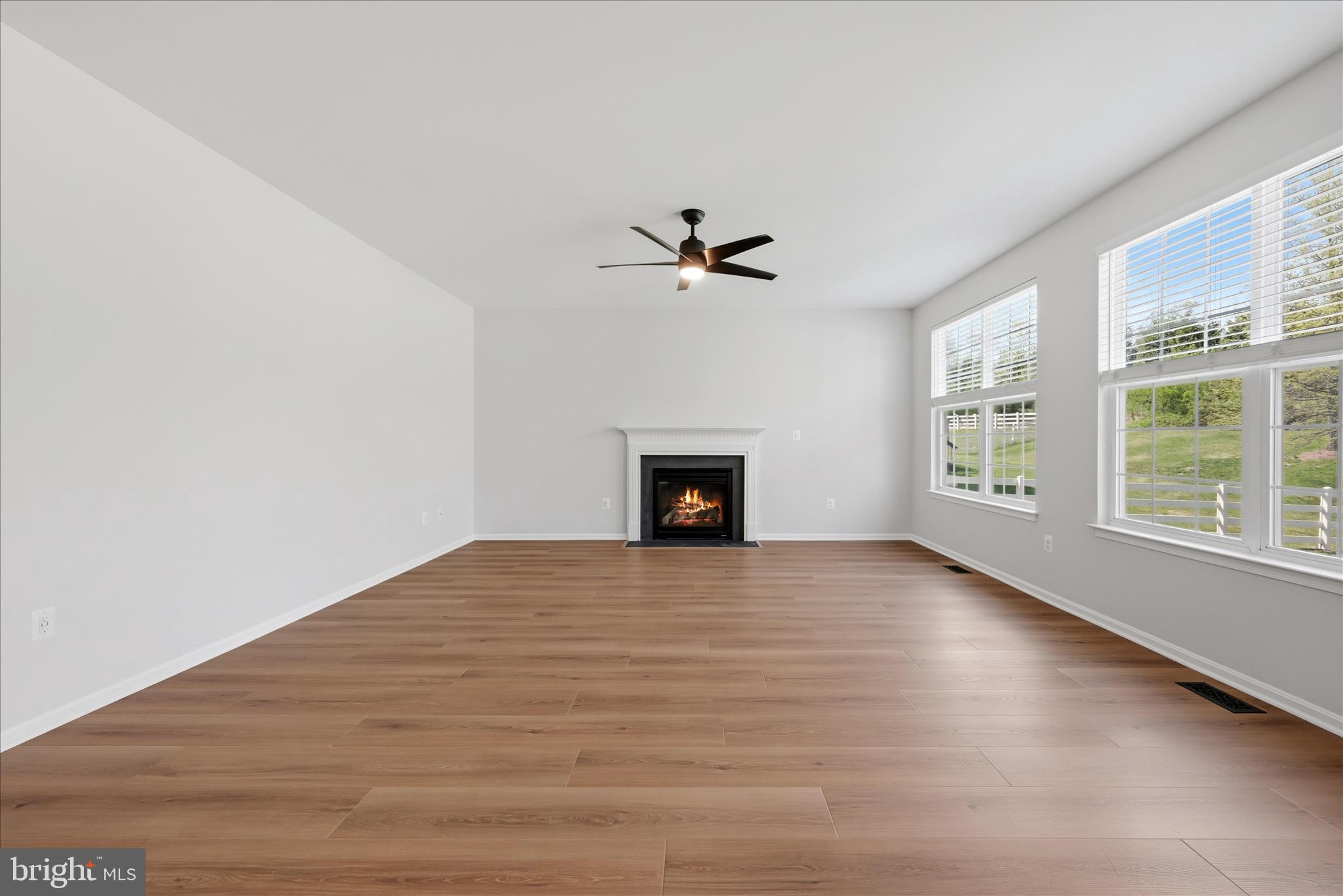 MOUNTAIN VALLEY - Residential