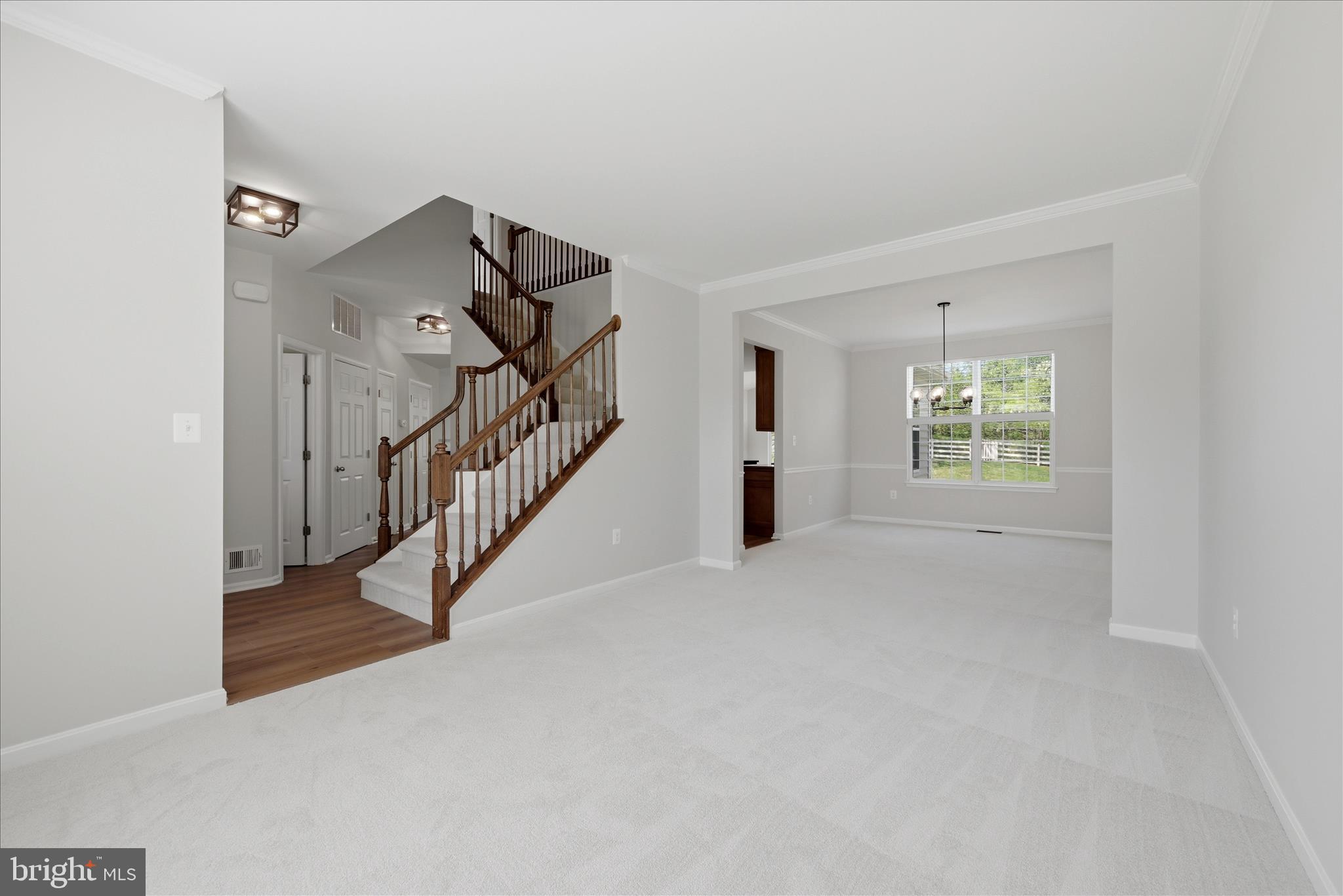 MOUNTAIN VALLEY - Residential