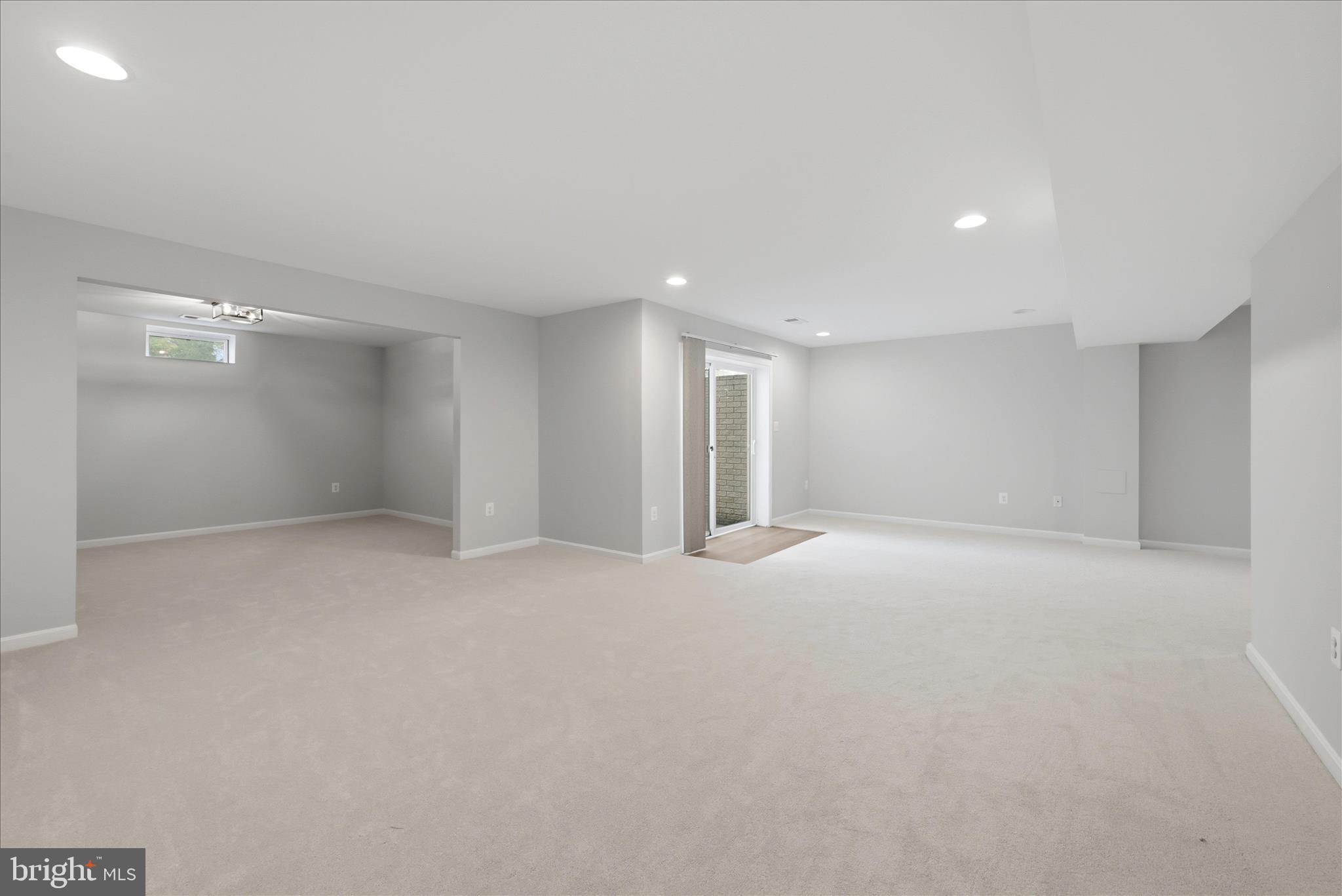 MOUNTAIN VALLEY - Residential