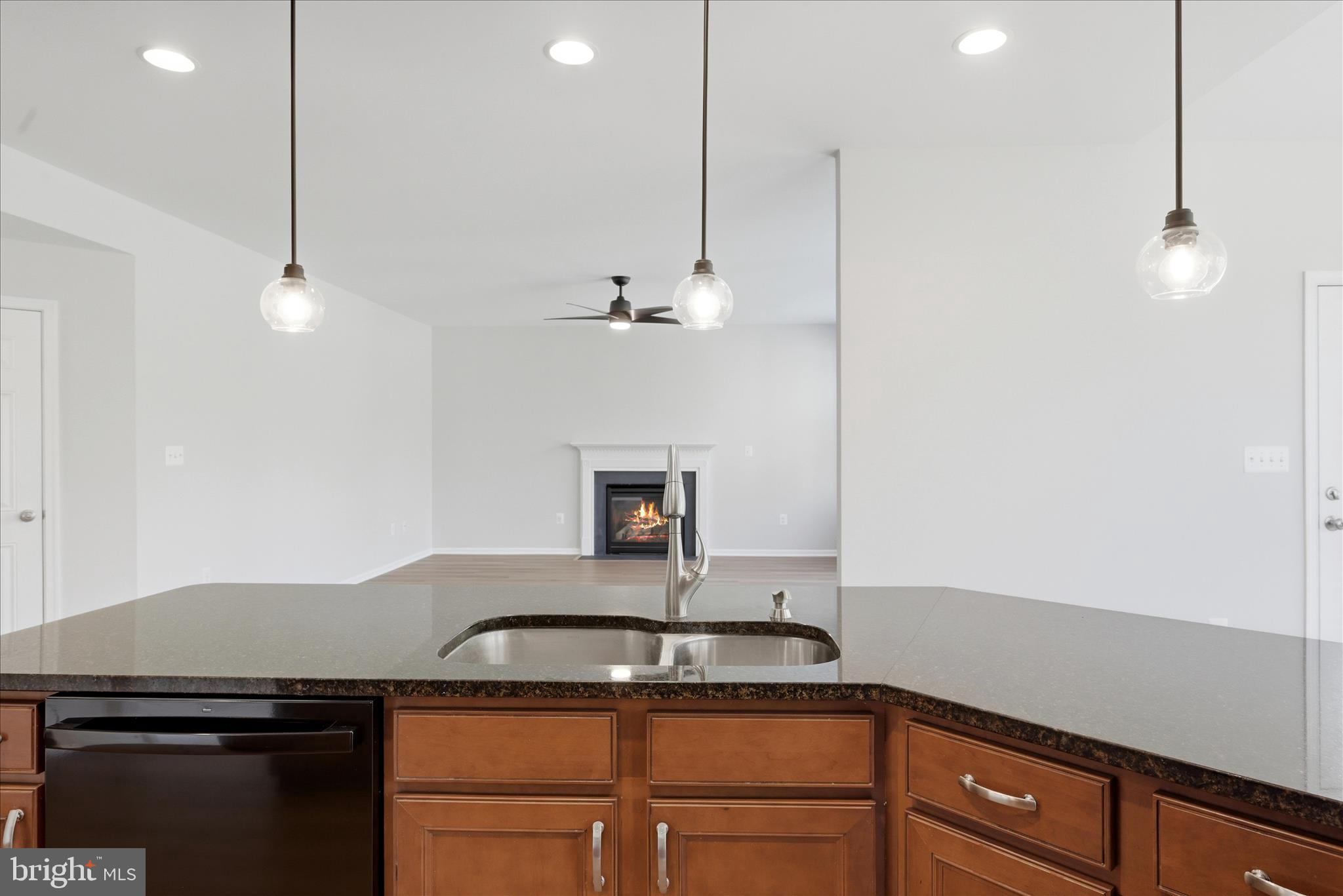 MOUNTAIN VALLEY - Residential