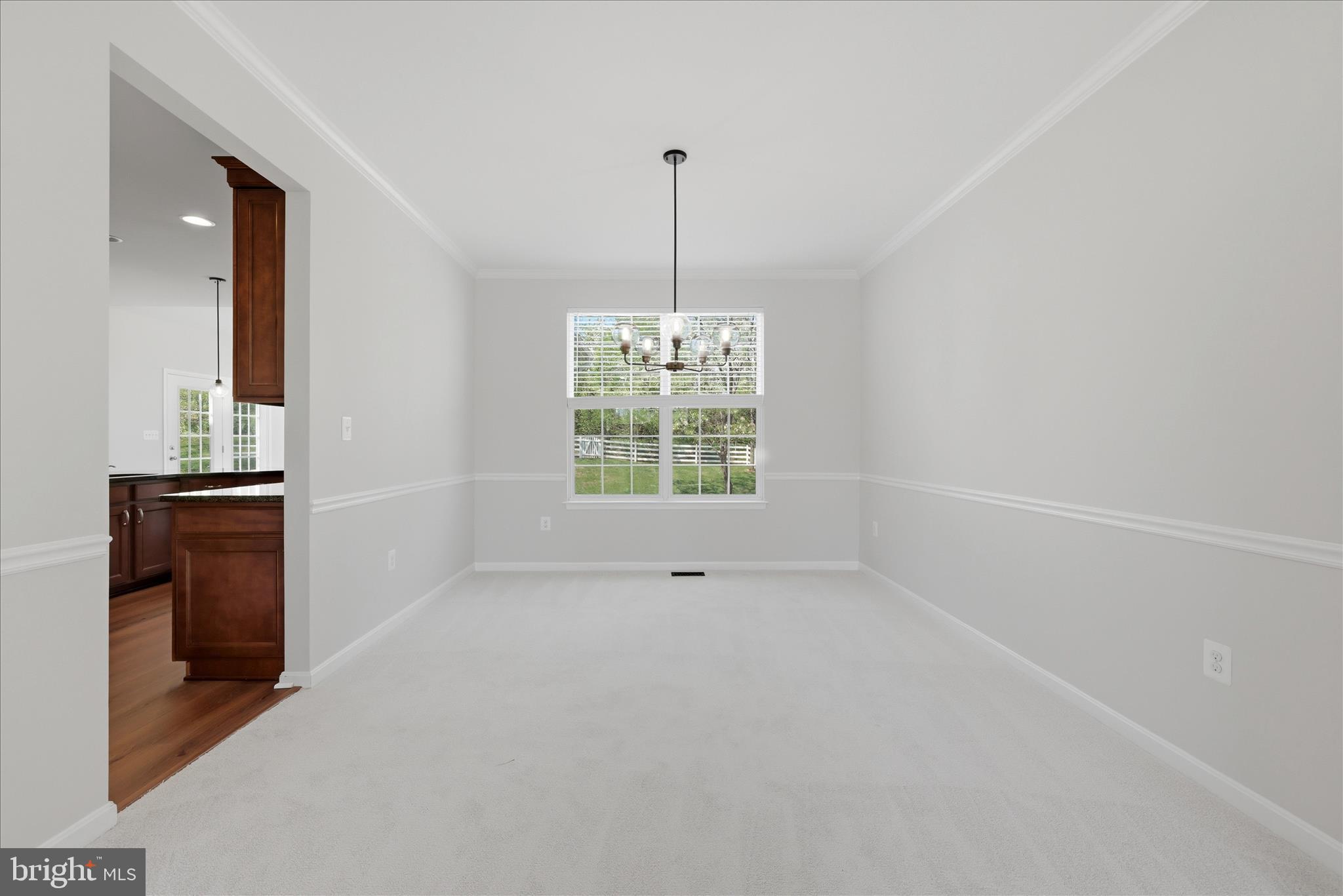 MOUNTAIN VALLEY - Residential