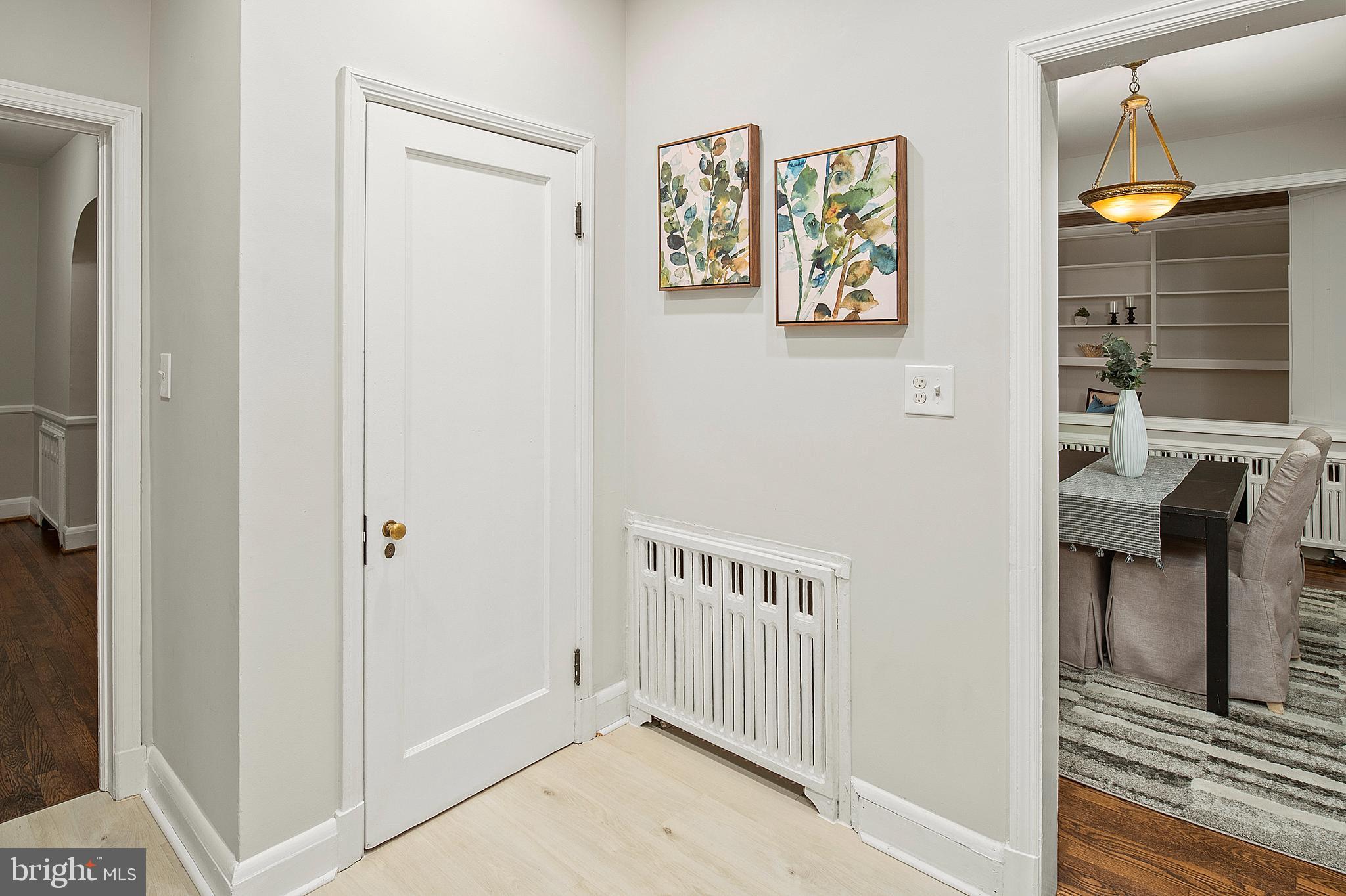 TEN HILLS - Residential