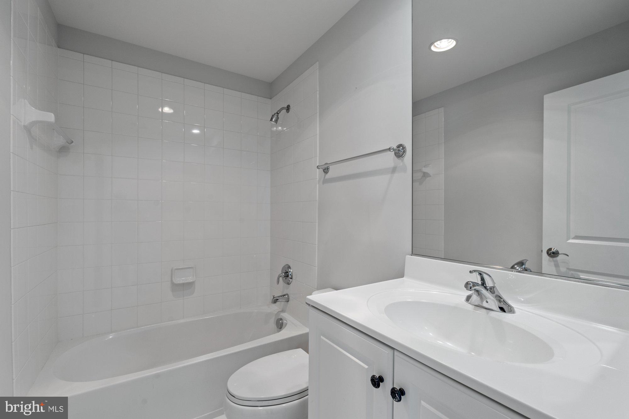 POTOMAC GREENS - Residential