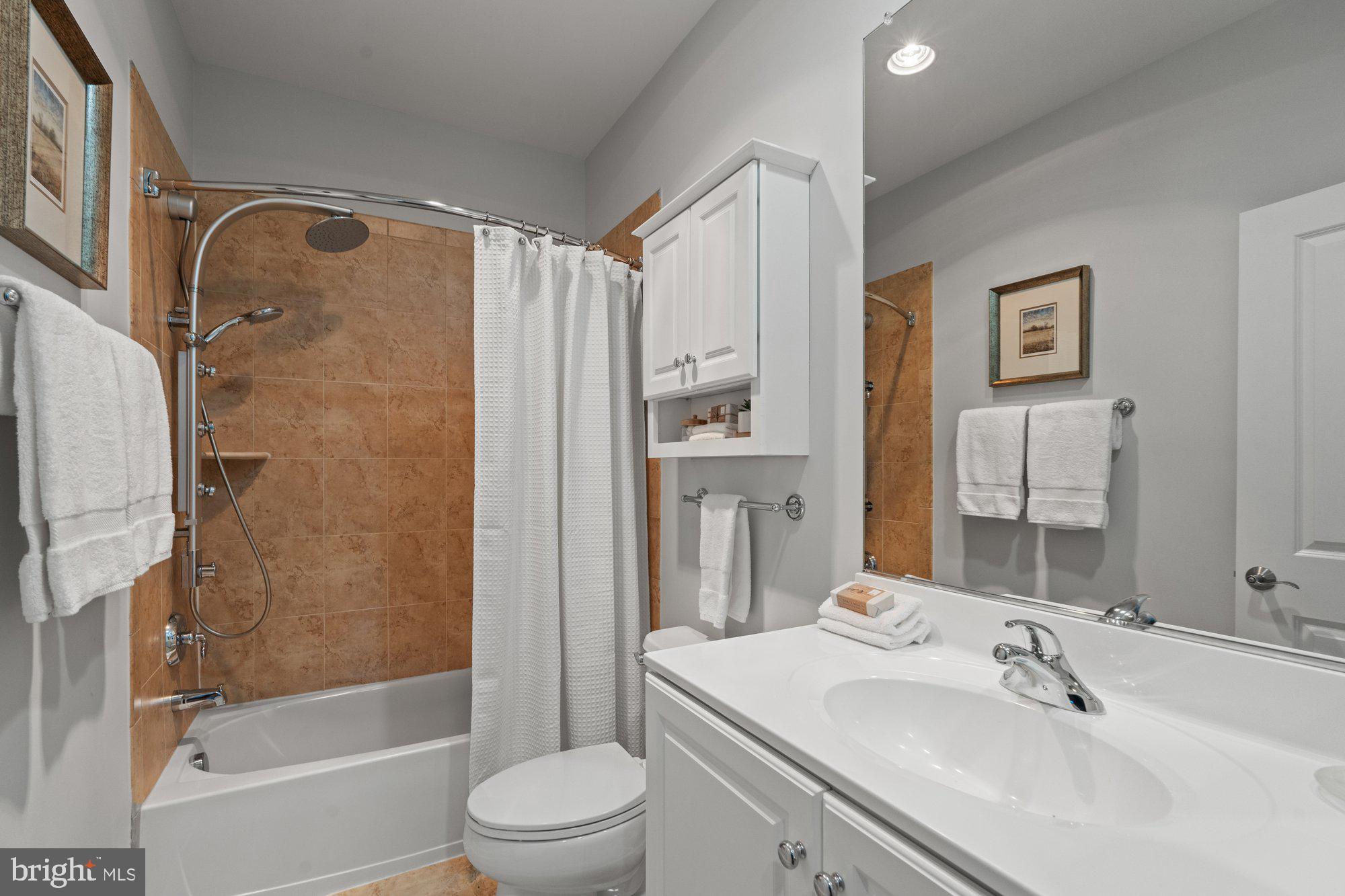 POTOMAC GREENS - Residential