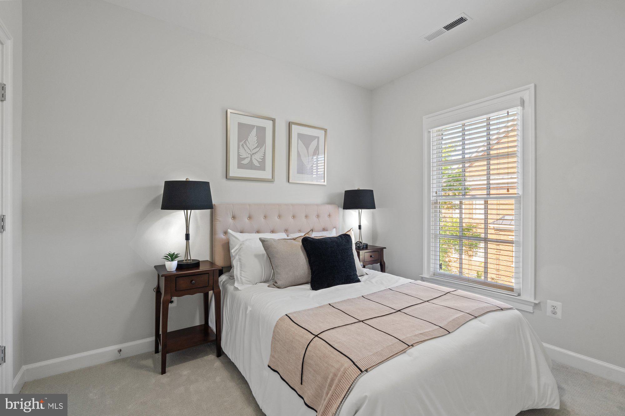 POTOMAC GREENS - Residential