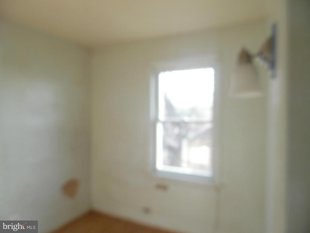 ARUNDEL VILLAGE - Residential