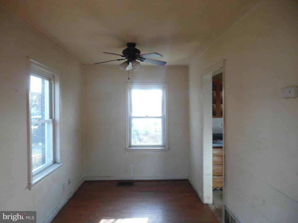 ARUNDEL VILLAGE - Residential