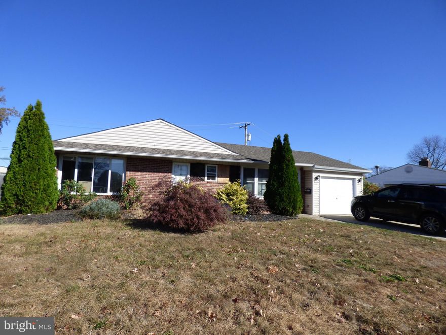 Expanded Rancher, 3 bed 2 full baths. This home is in need of repair mostly Cosmetic. Remodel was started not finished. Kitchen additions were in place when seller purchased they added new cabinets and Island approximately a year ago. At that time new appliances and quartz counter tops. The kitchen dining area is 25 X 18 . The family room addition 24 x18 includes a full bath and a laundry / Utility room. This room has sliding glass doors go out to a large covered patio 21 x 18. The yard is Fenced with privacy fence. Front of garage approximately 10 feet left for storage with existing garage door.