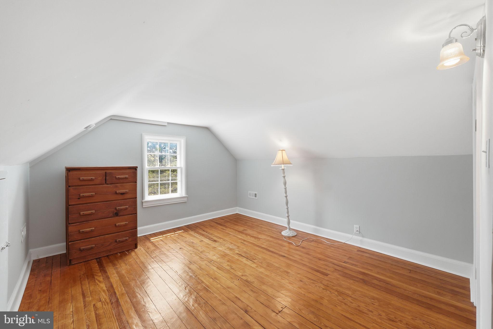 ROCKVILLE OUTSIDE - Residential