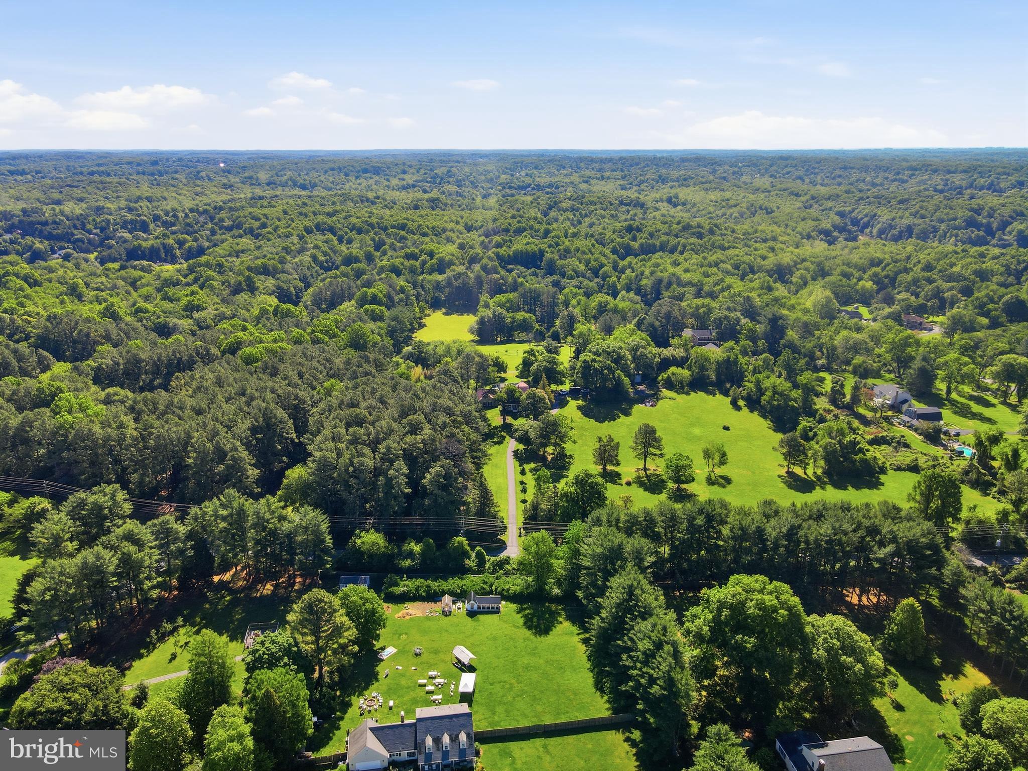 ROCKVILLE OUTSIDE - Residential