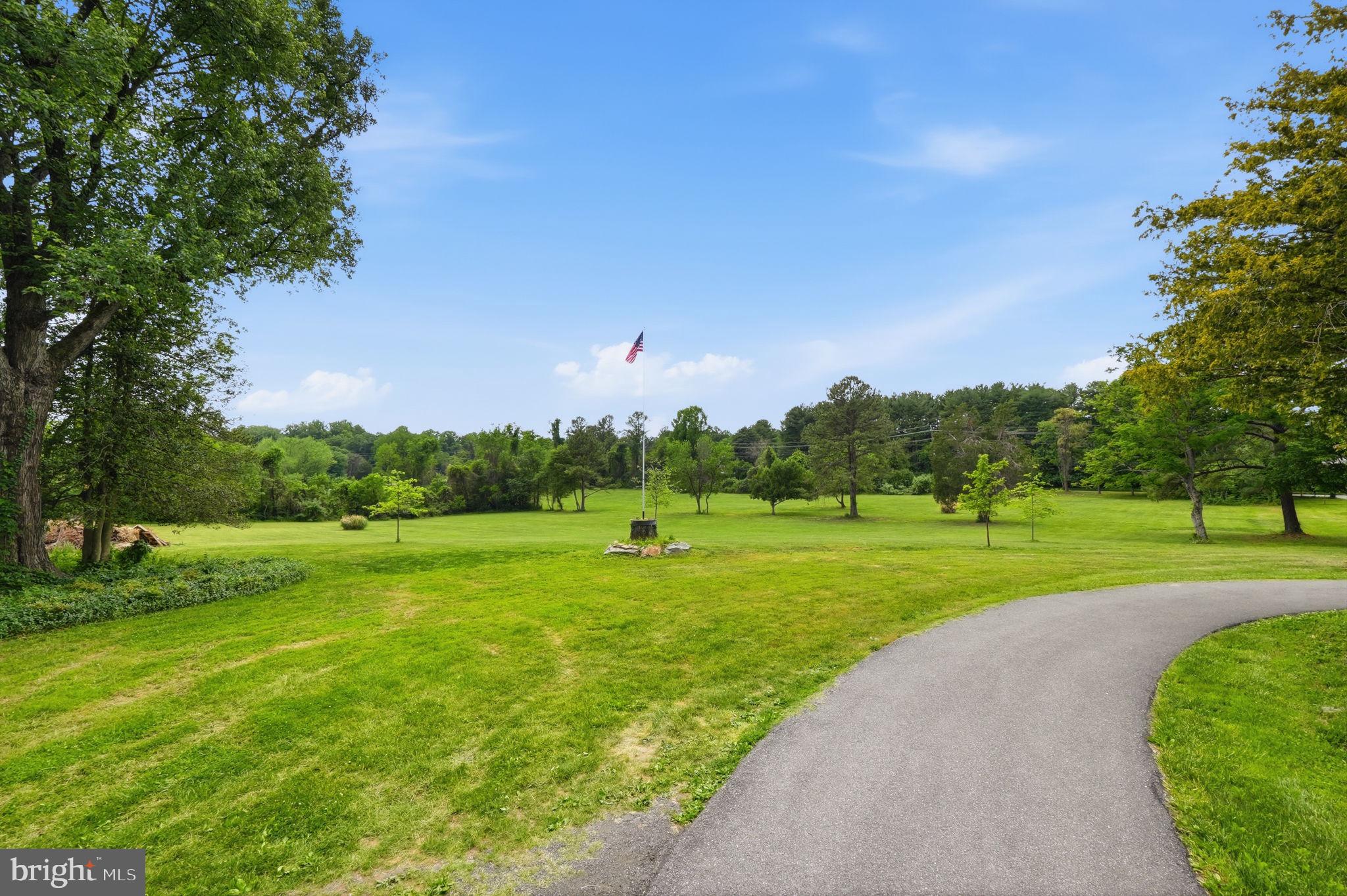 ROCKVILLE OUTSIDE - Residential