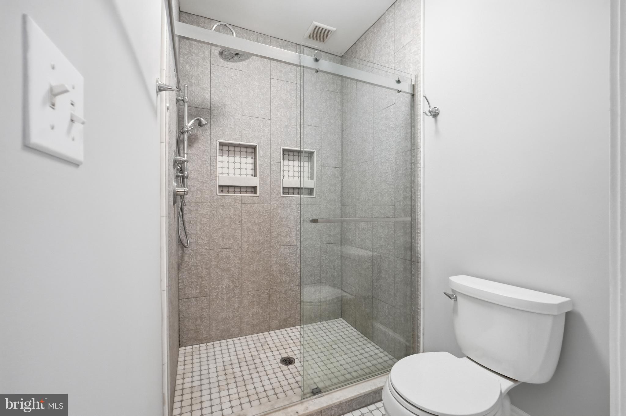 ROCKVILLE OUTSIDE - Residential