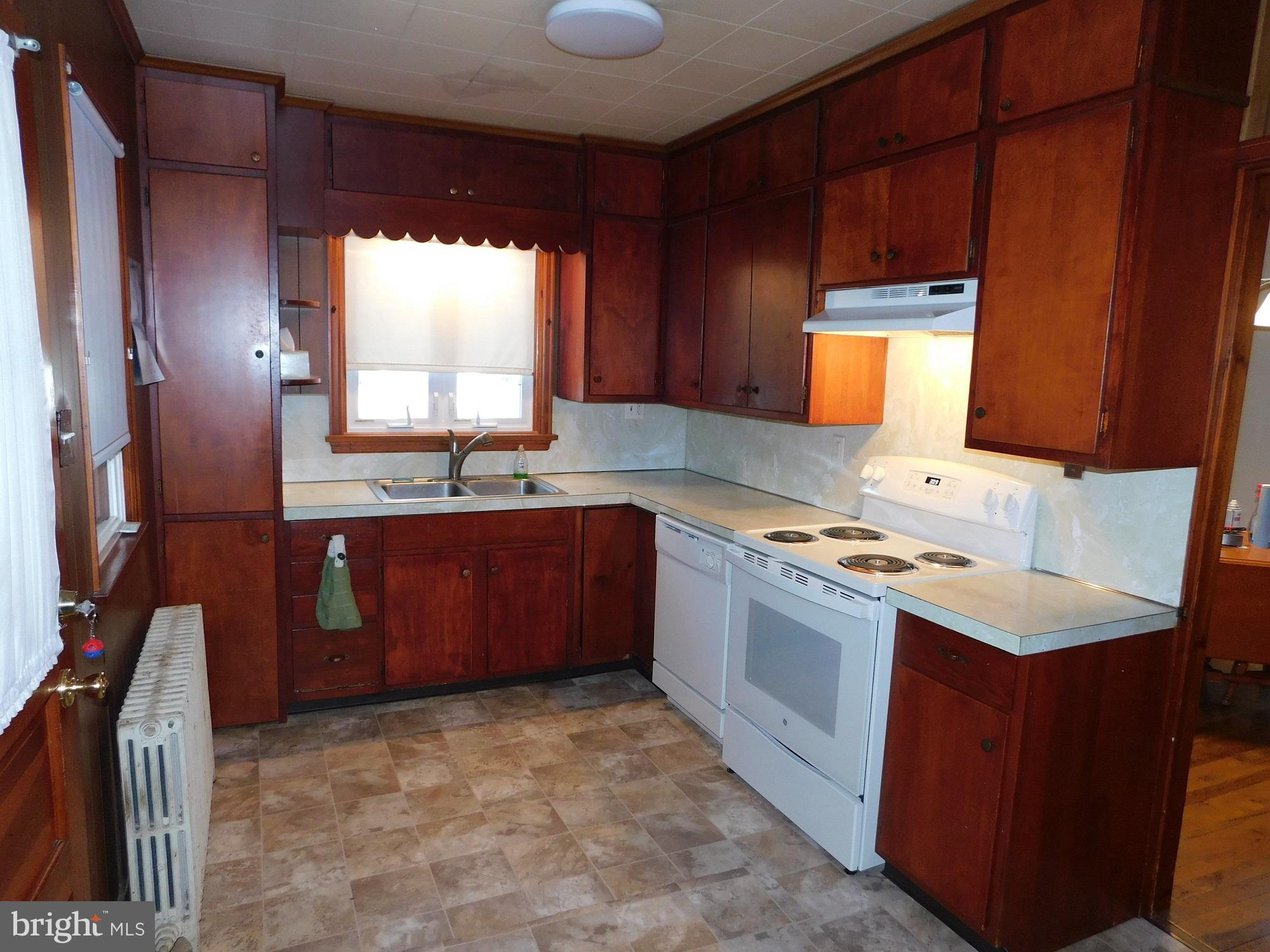 QUARRYVILLE BOROUGH - Residential