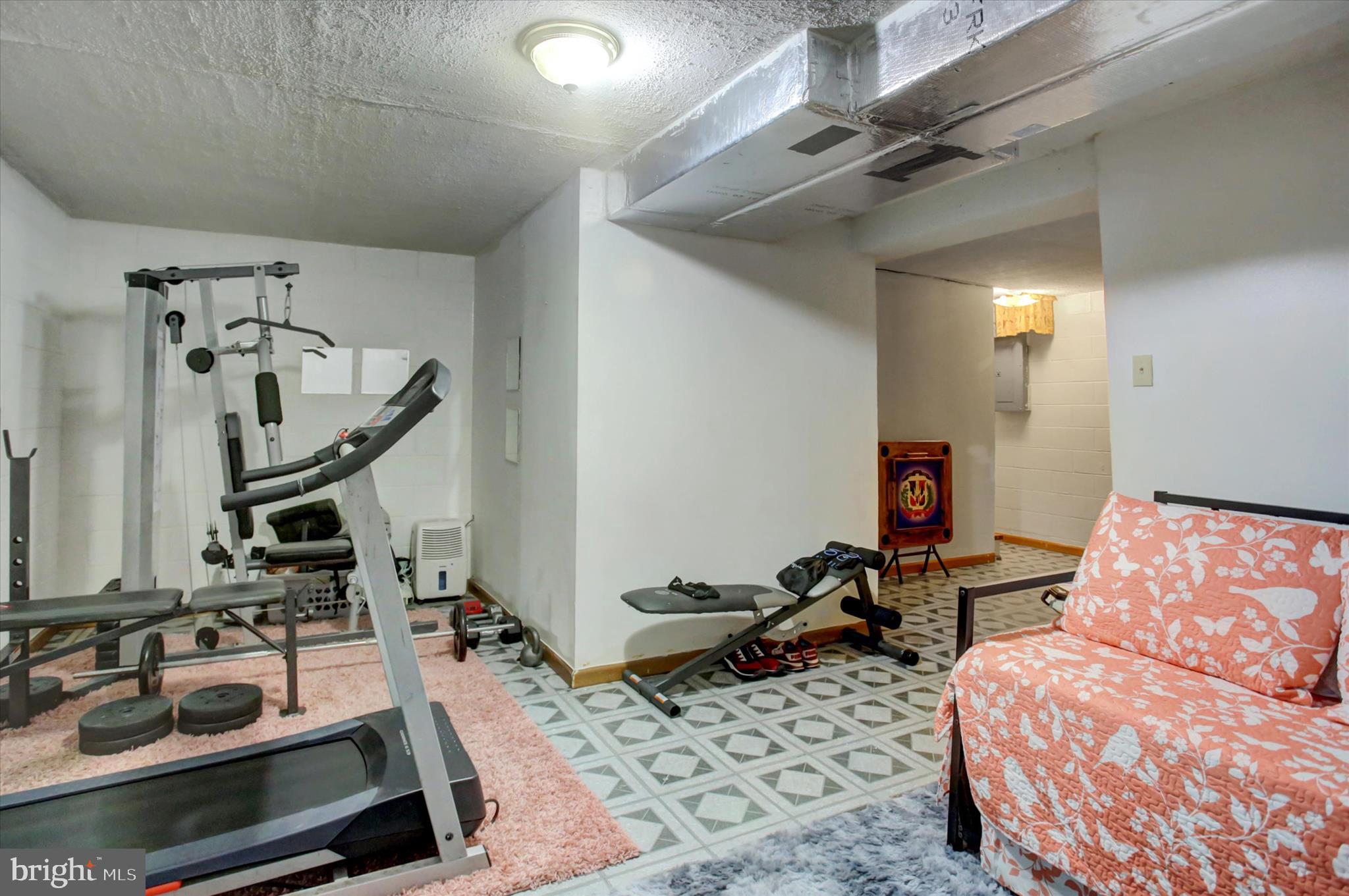 WASHINGTON TWP - Residential