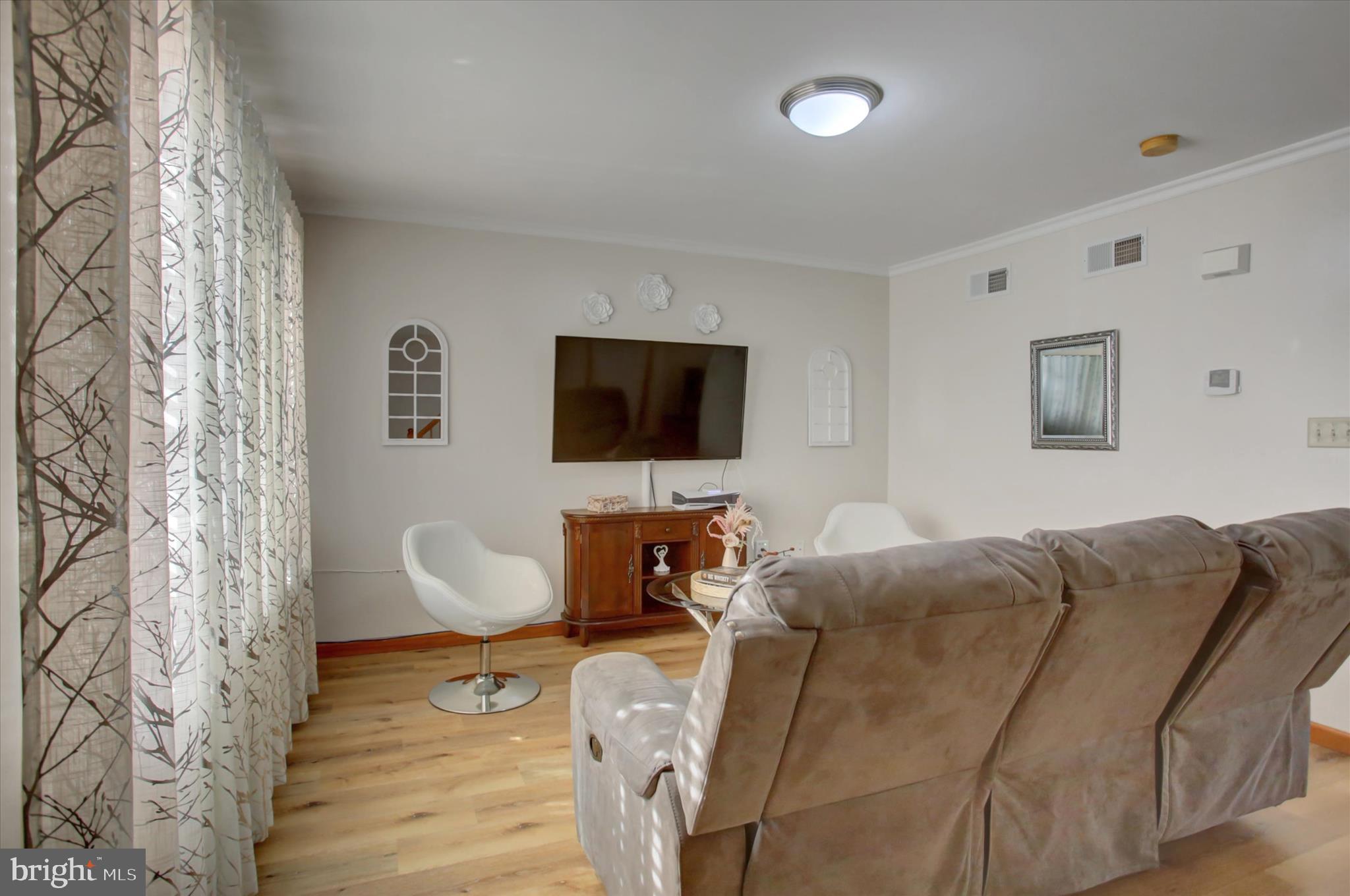 WASHINGTON TWP - Residential