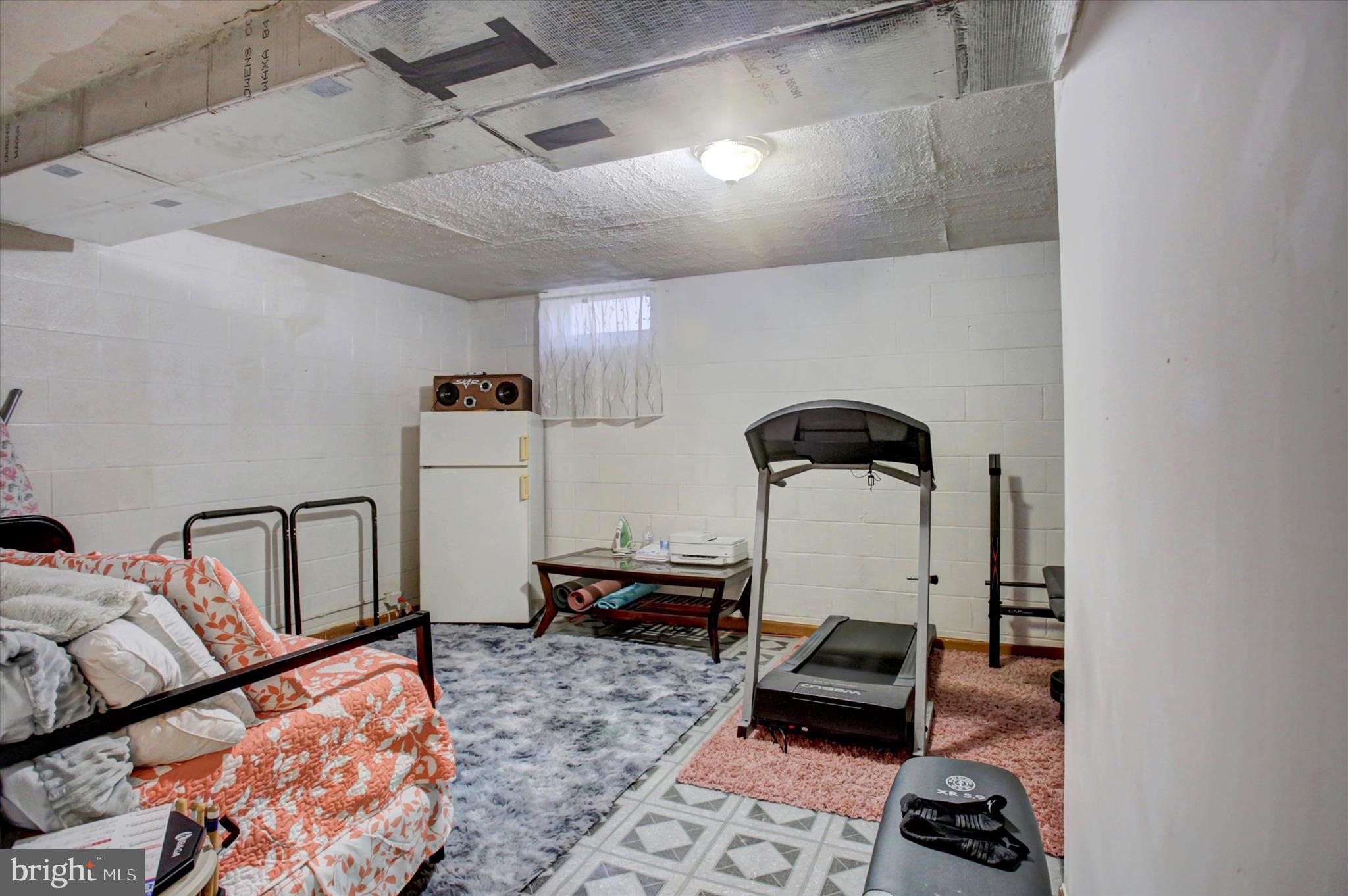 WASHINGTON TWP - Residential