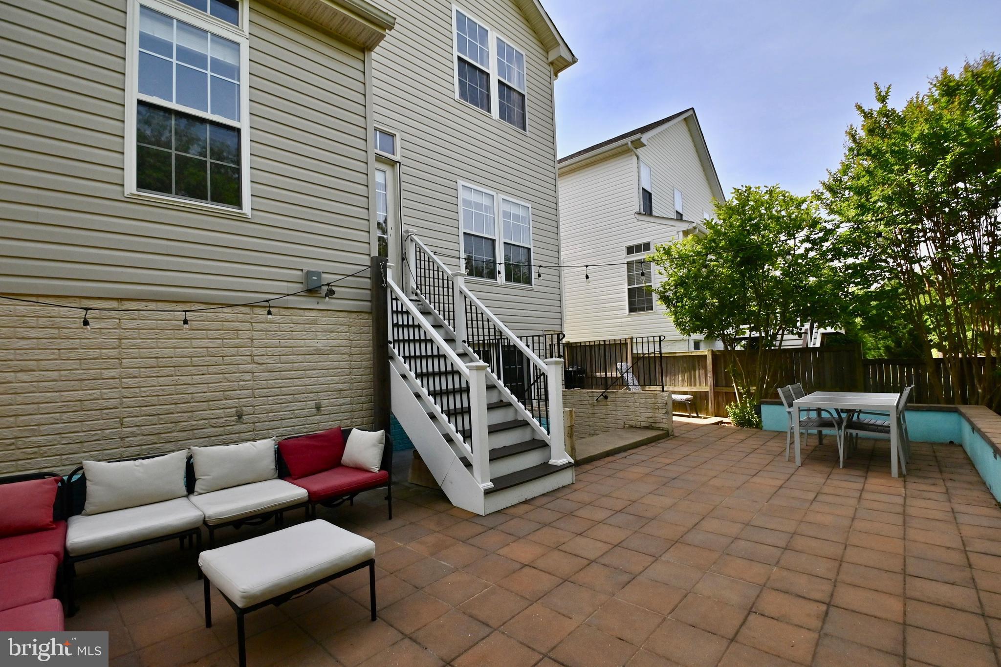 CHANTILLY PLACE - Residential