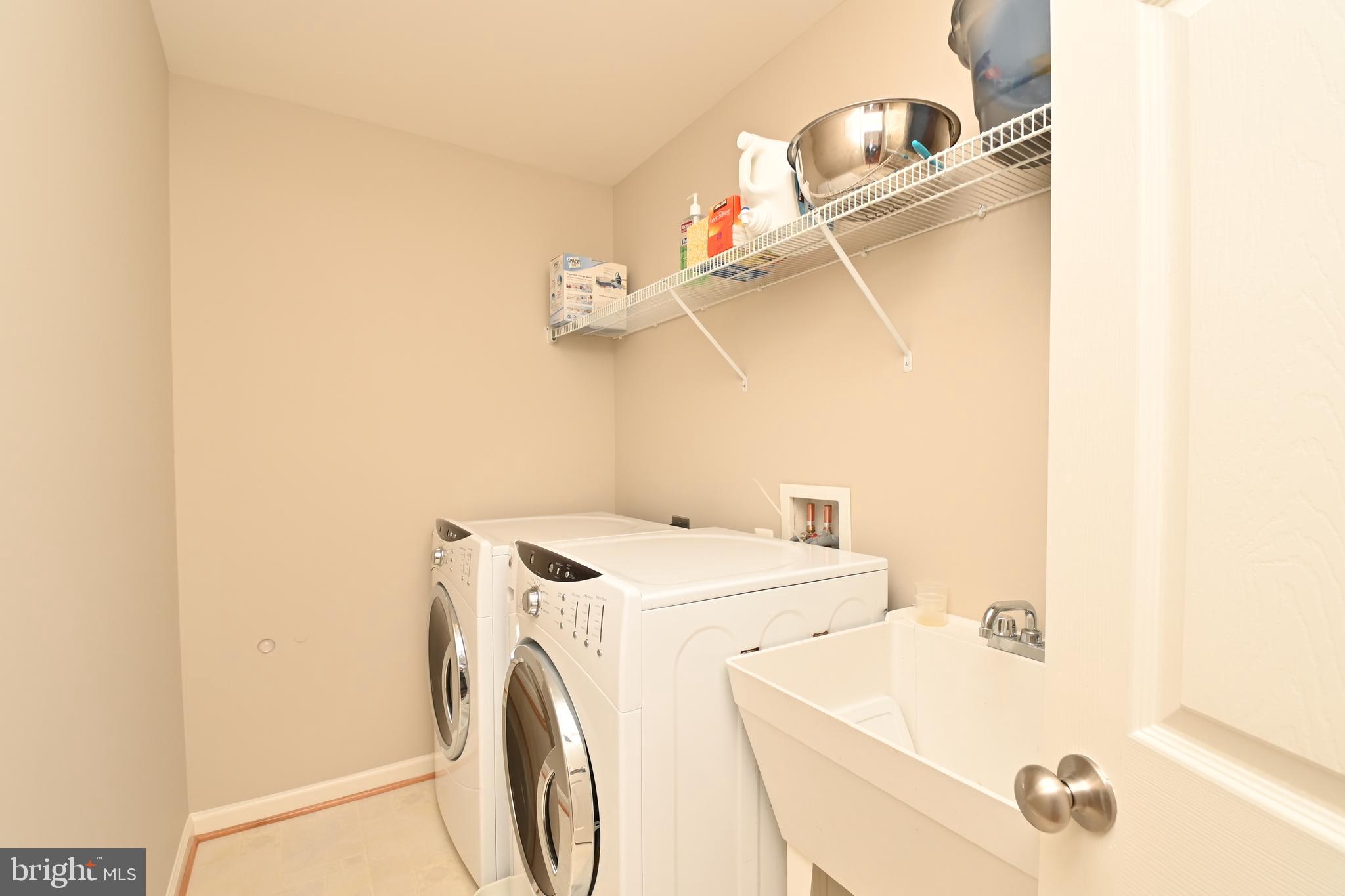 CHANTILLY PLACE - Residential