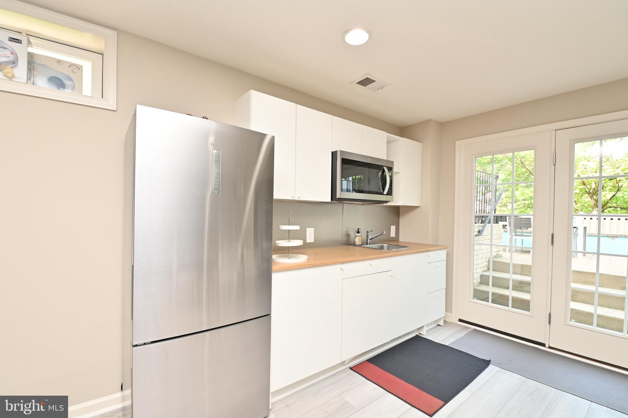 CHANTILLY PLACE - Residential