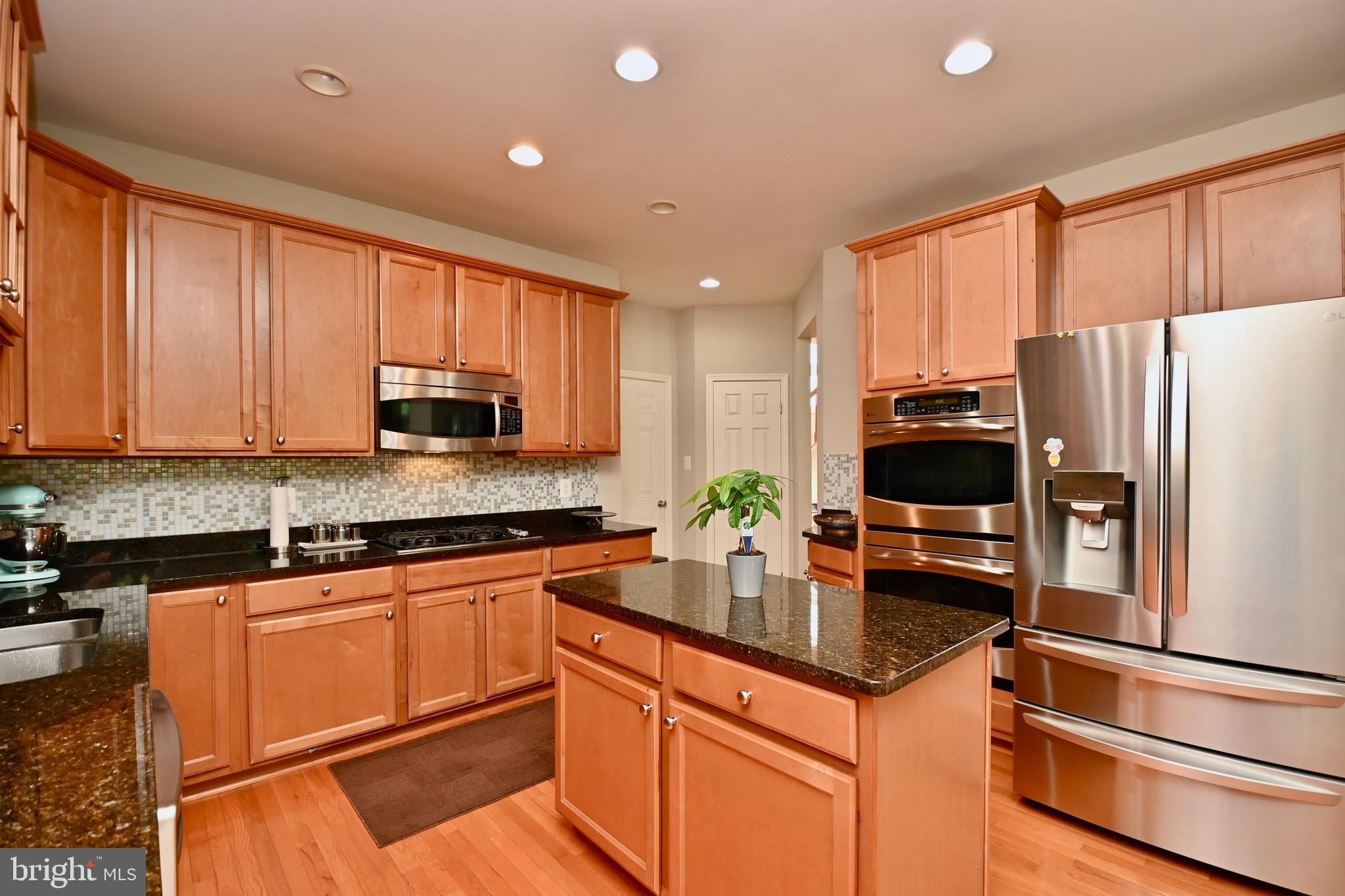 CHANTILLY PLACE - Residential