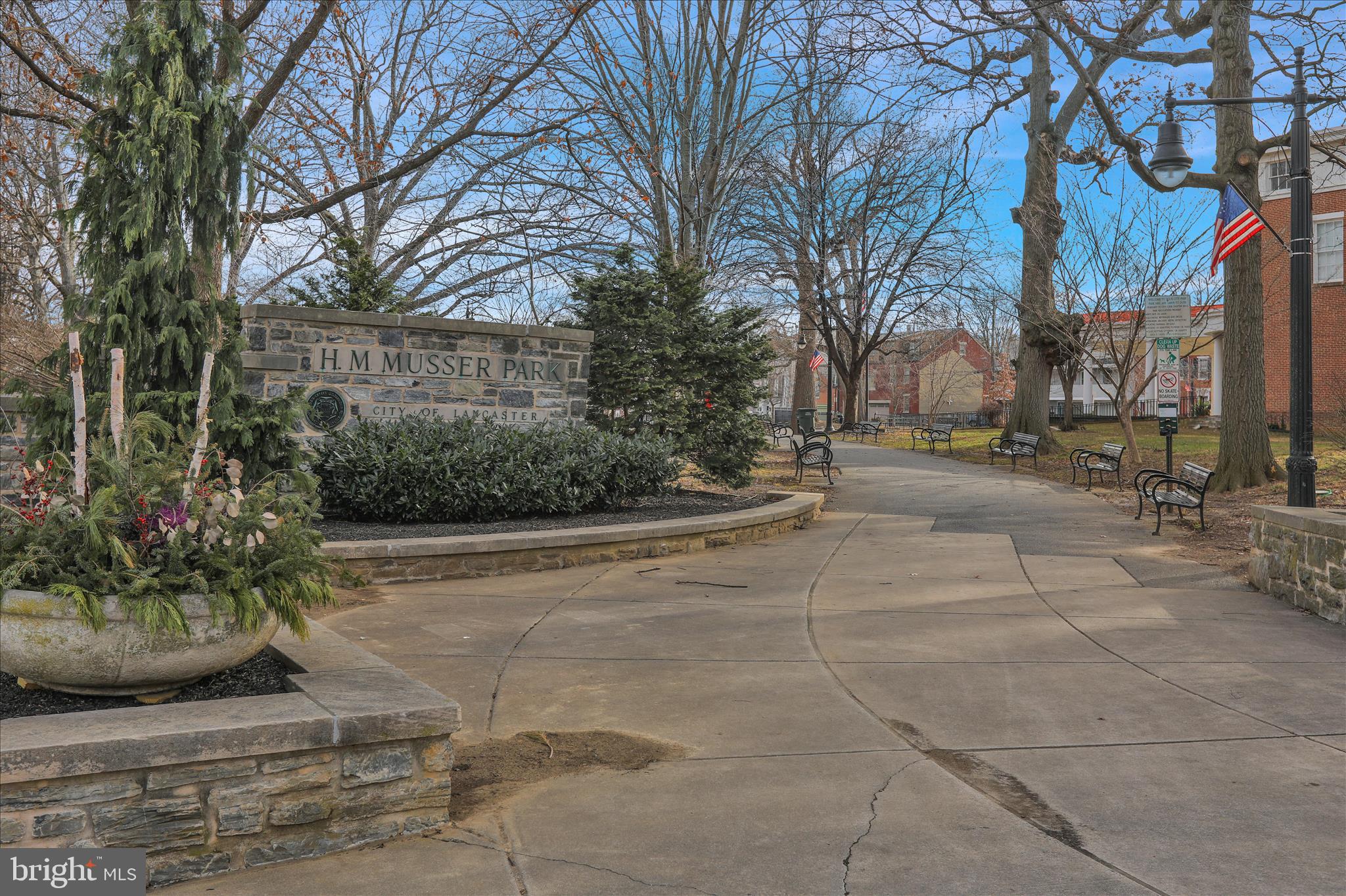 205 E CHESTNUT STREET