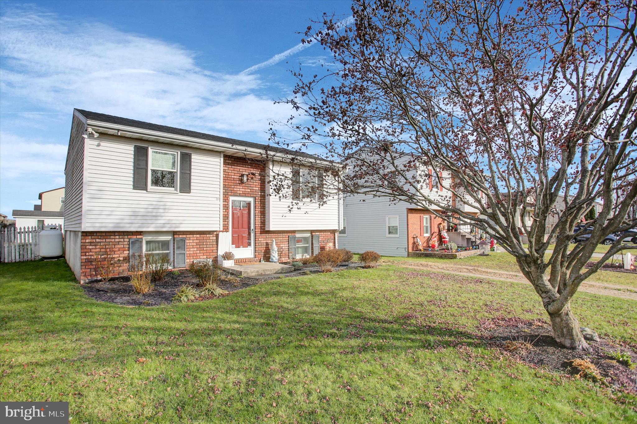 DEER PARK EST - Residential