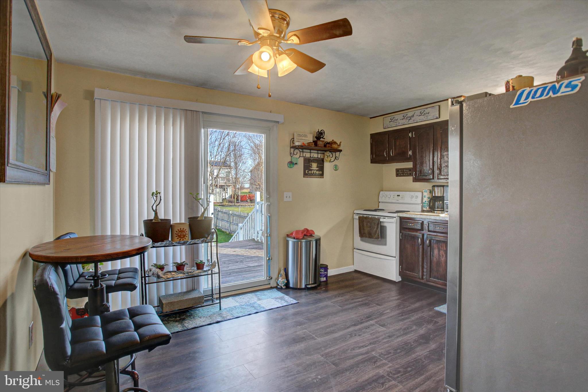 DEER PARK EST - Residential