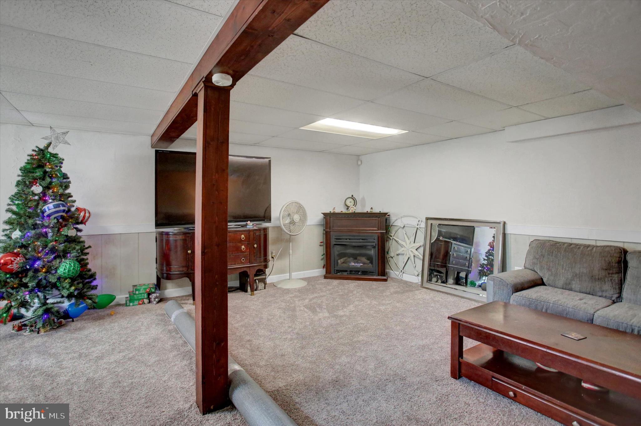 DEER PARK EST - Residential