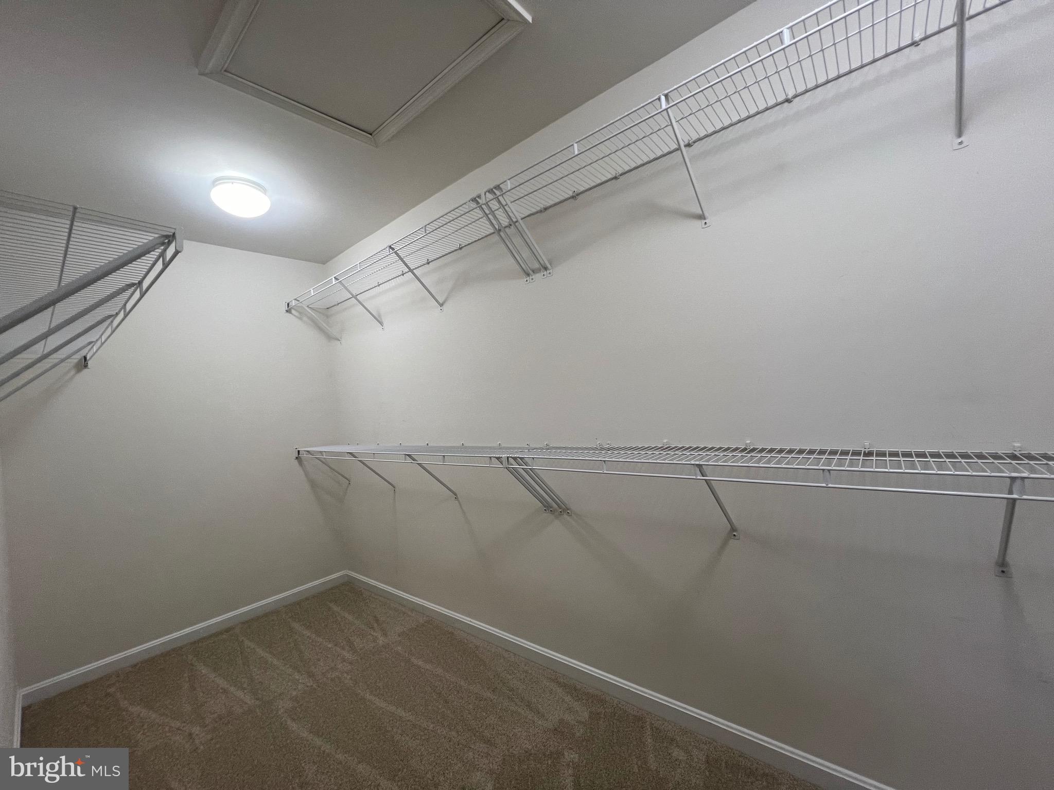 FAIRCREST - Residential Lease