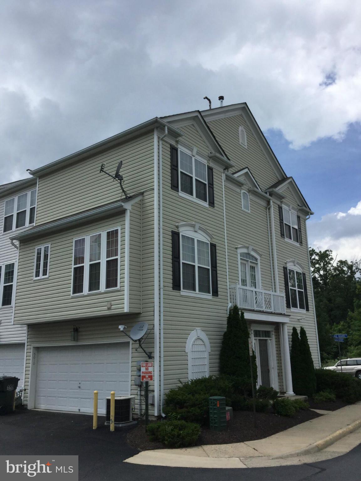 FAIRCREST - Residential Lease