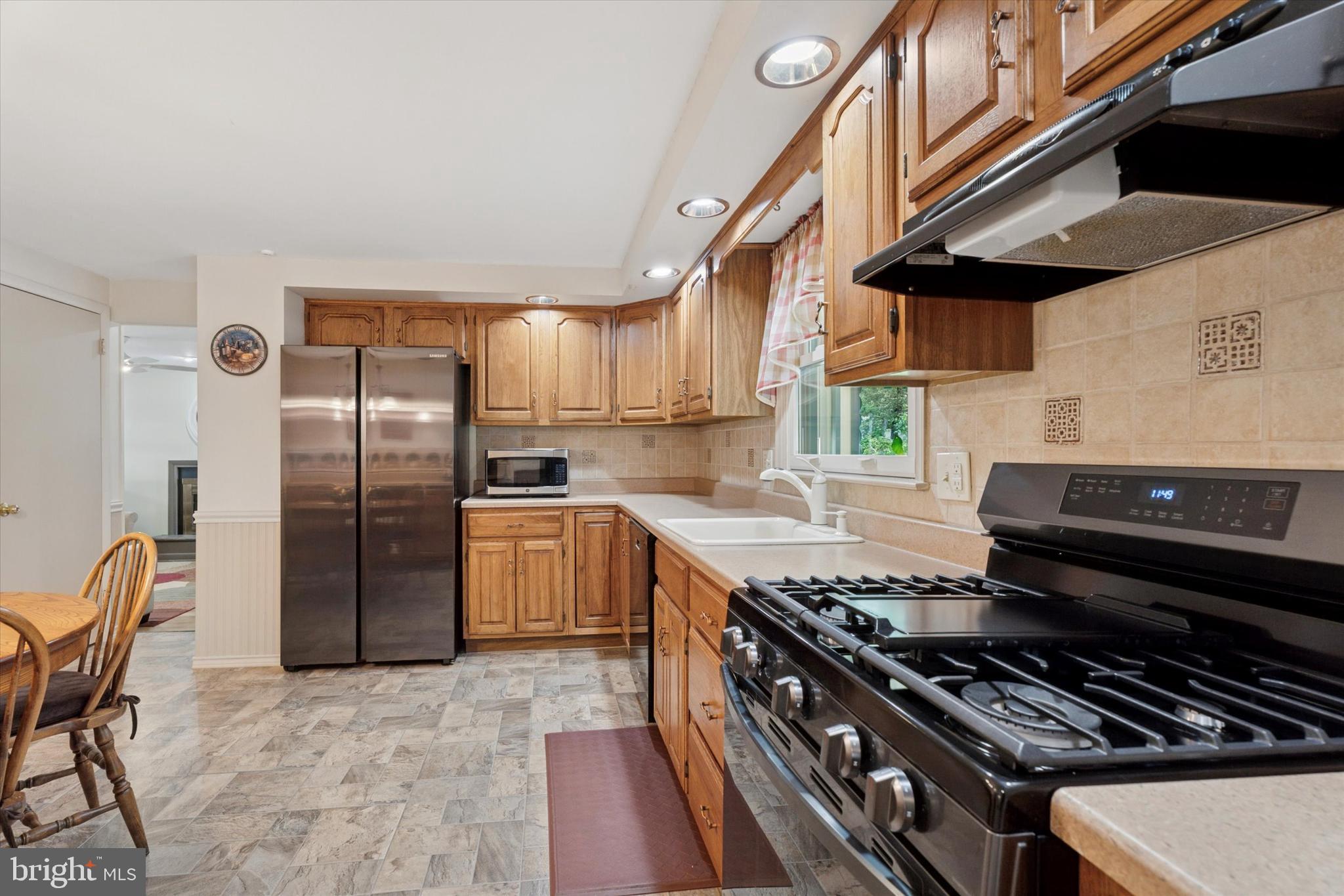 GRAVEL HILL FARM - Residential