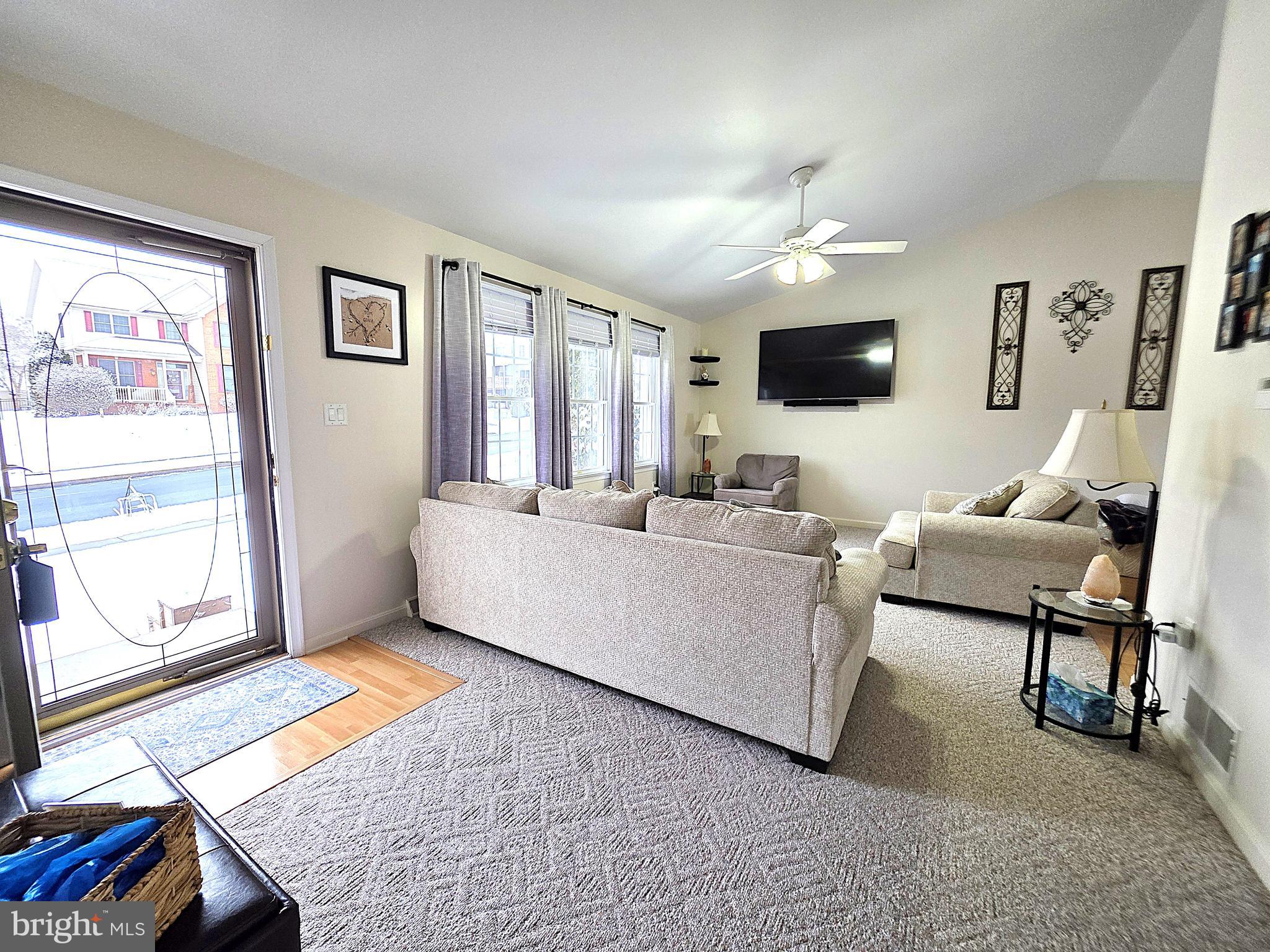 HICKORY RIDGE - Residential