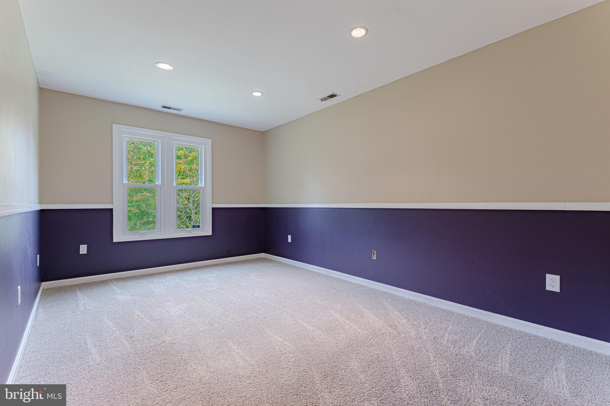 STRAWBERRY HILLS - Residential