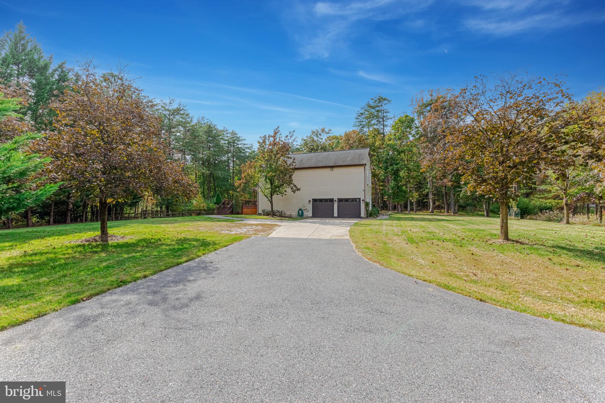 STRAWBERRY HILLS - Residential