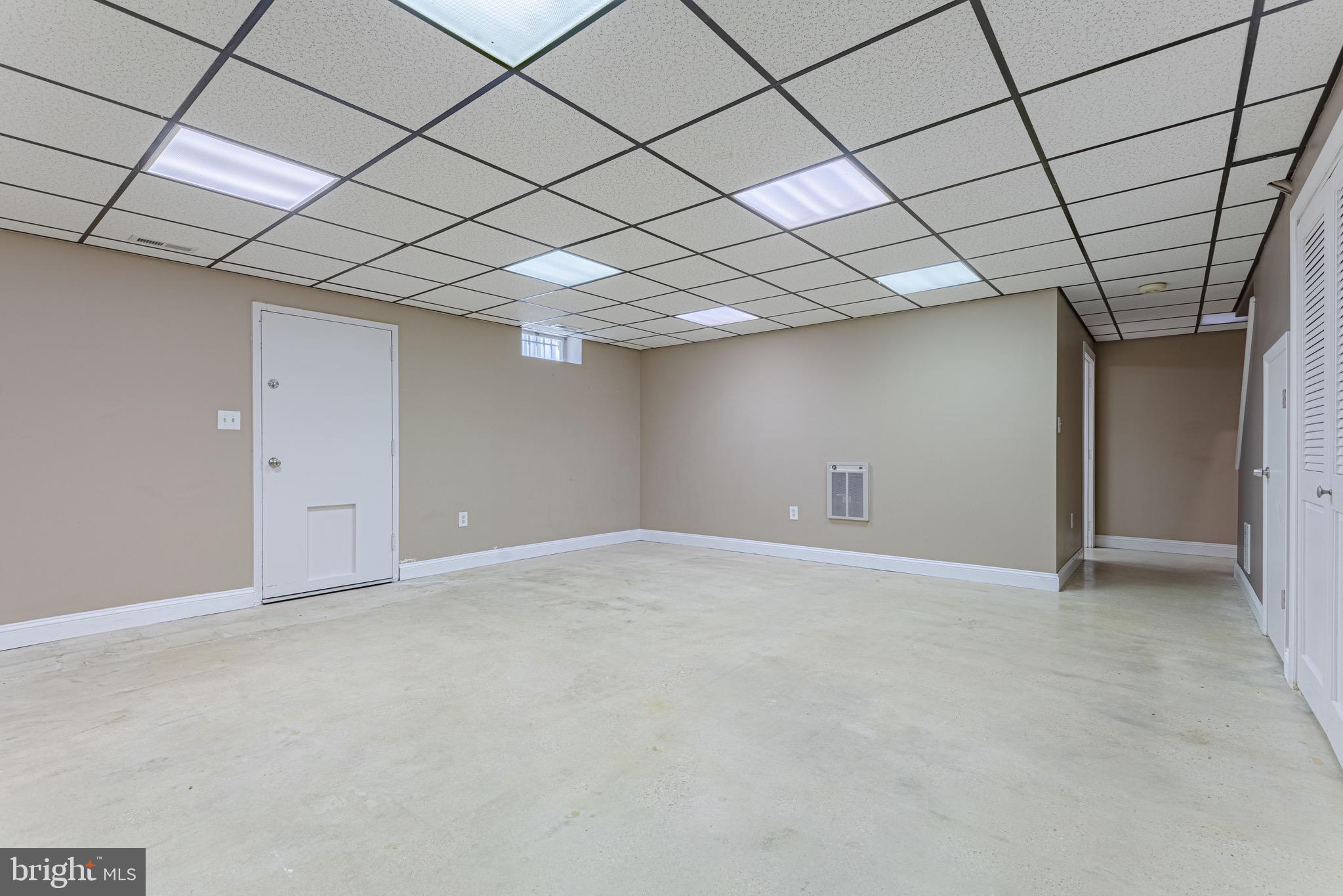 STRAWBERRY HILLS - Residential