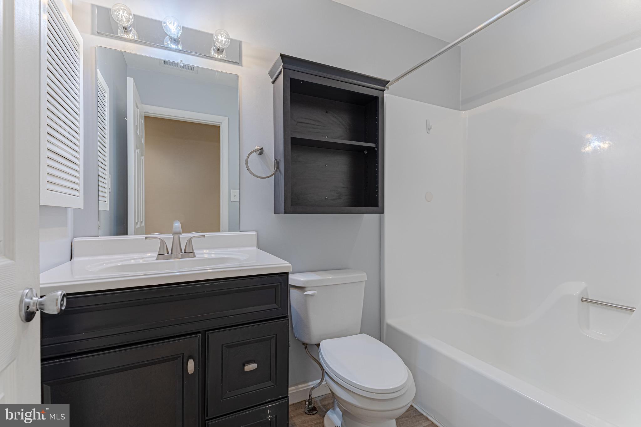 STRAWBERRY HILLS - Residential