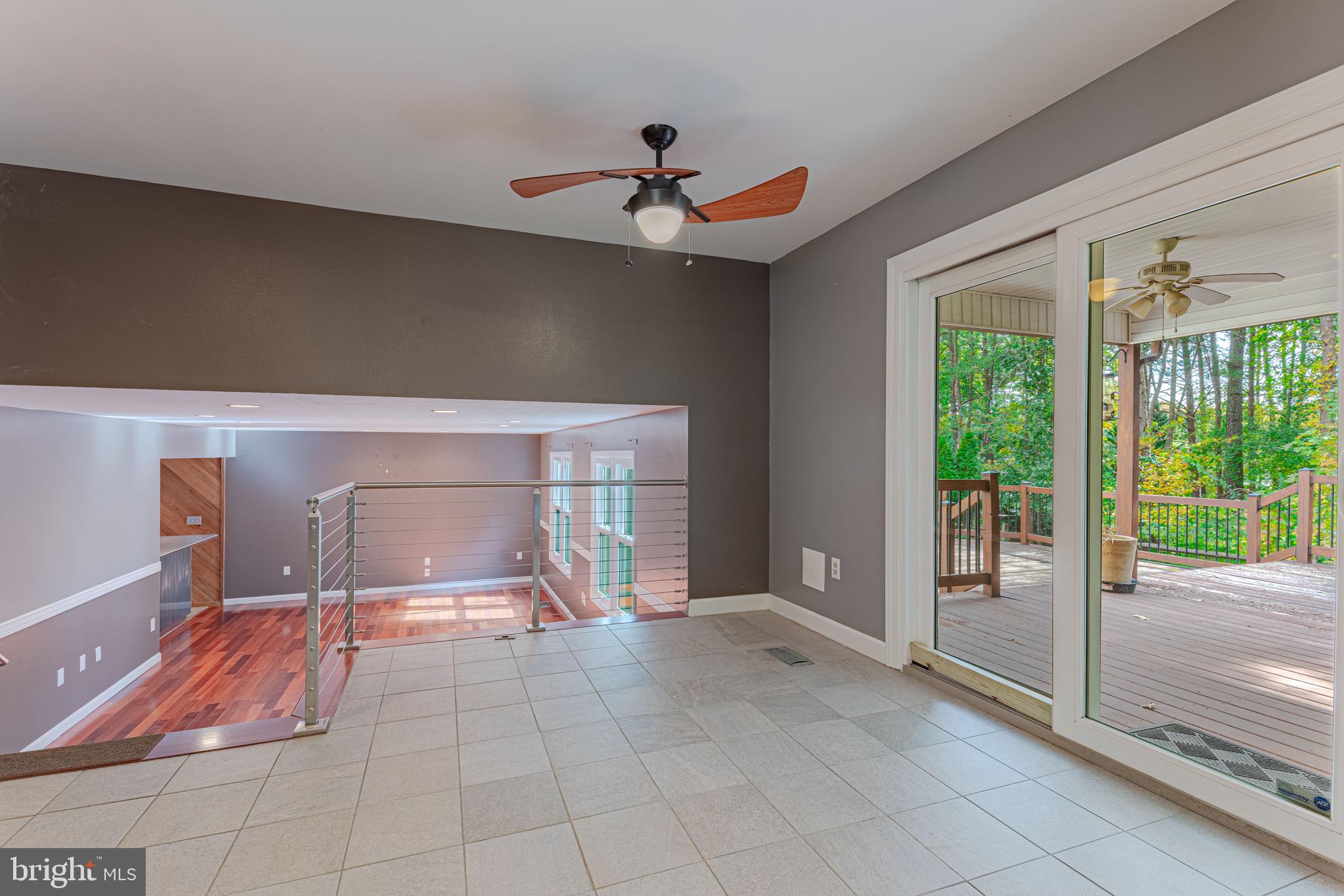 STRAWBERRY HILLS - Residential