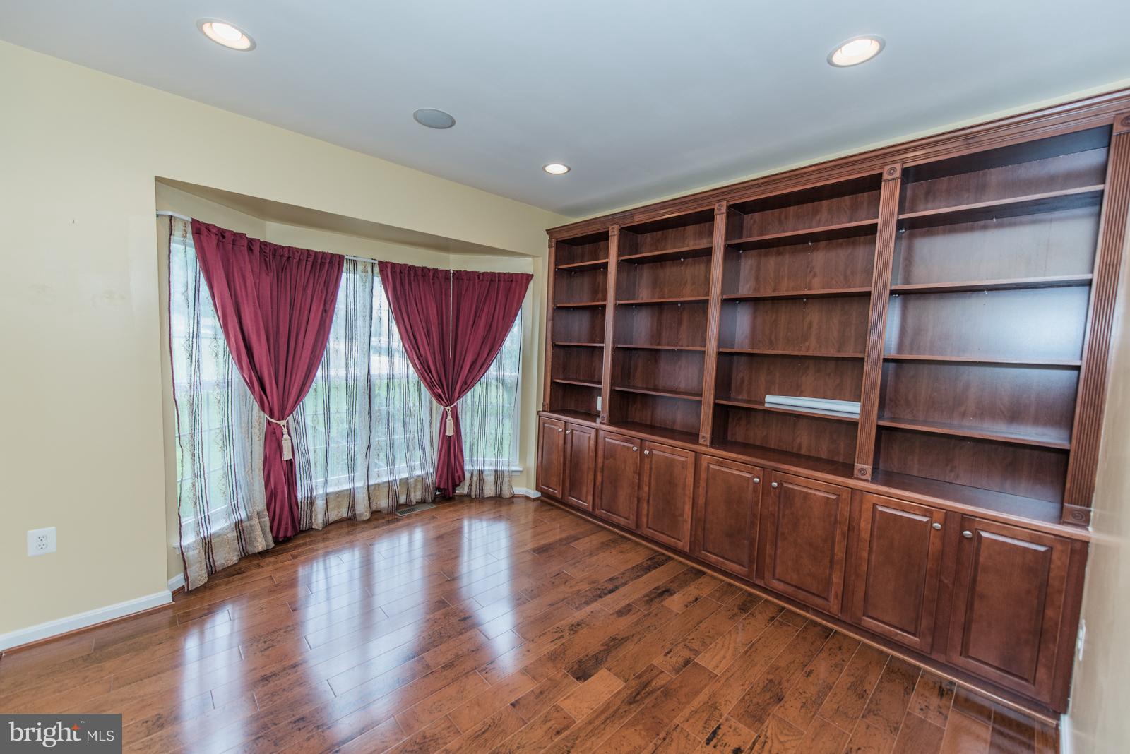 THE GALLERY - Residential